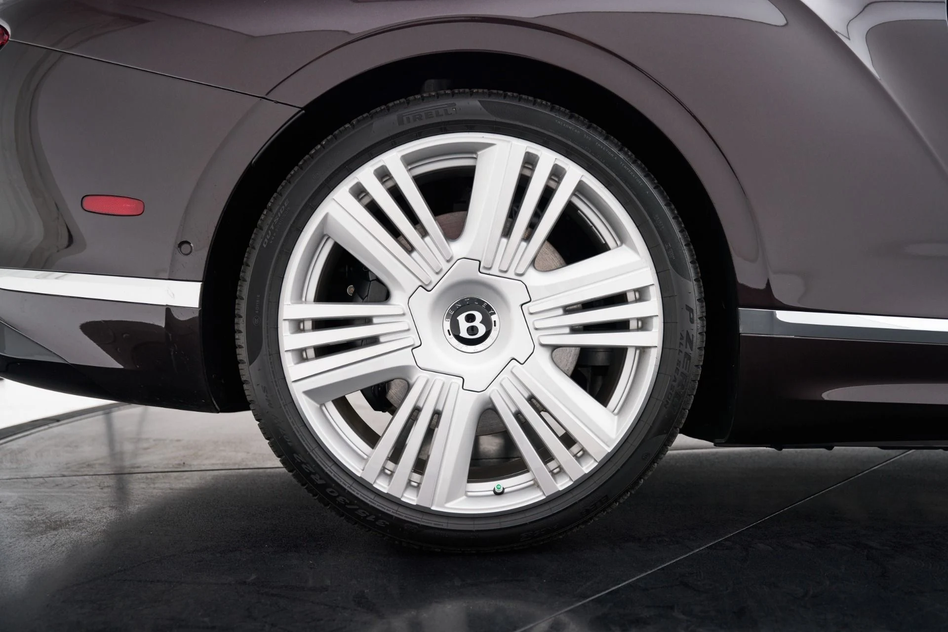 mph030_2944899592_Used_2026_Bentley_Continental_GT_V8_1792608724_5d876fc5ed