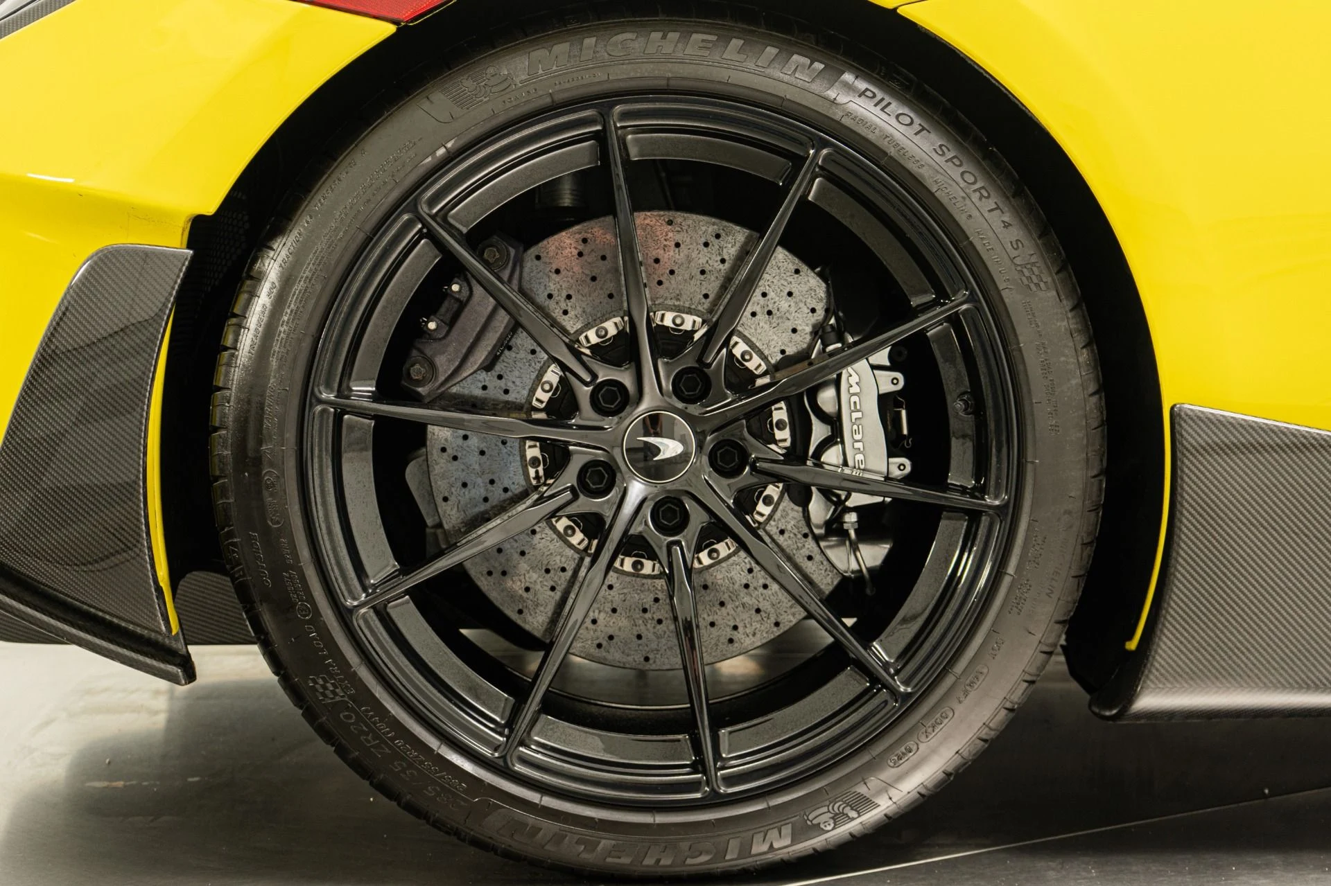 mph030_2948841849_Used_2019_Mc_Laren_600_LT_Rare_Sicilian_Yellow_Low_Miles_1778880082_ca2bfa0338