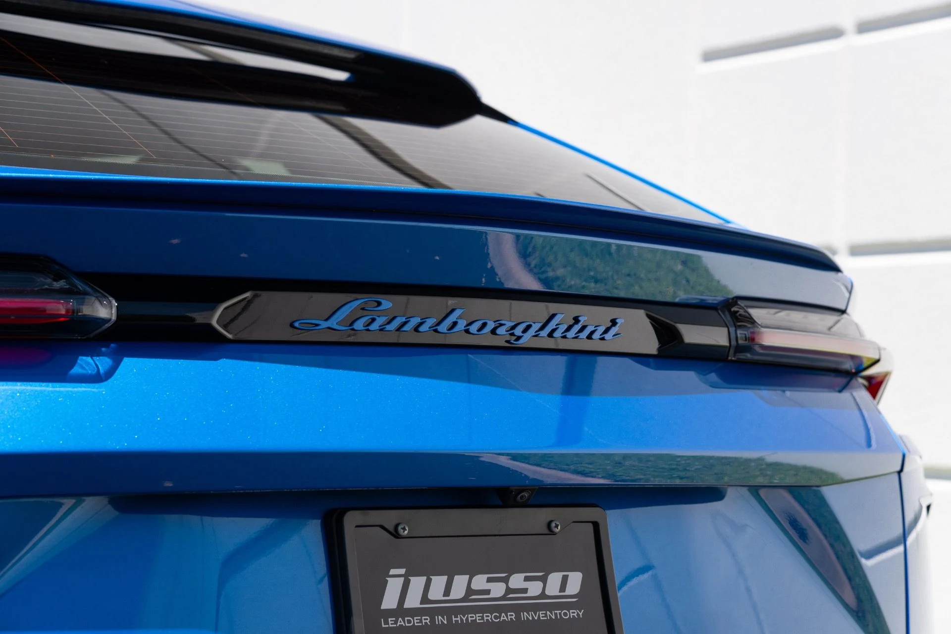 mph030_2952484308_Used_2019_Lamborghini_Urus_1781242066_735339f838