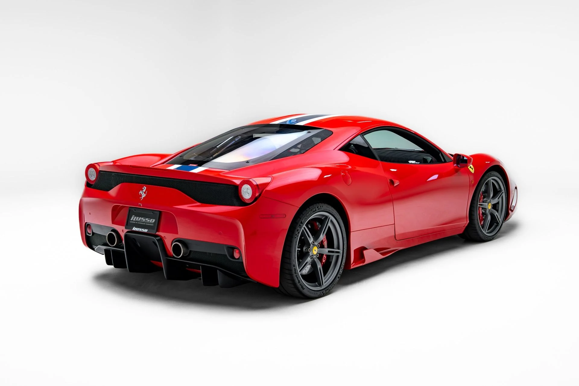 mph030_2953220991_Used_2015_Ferrari_458_Speciale_1777334454_0d21288533