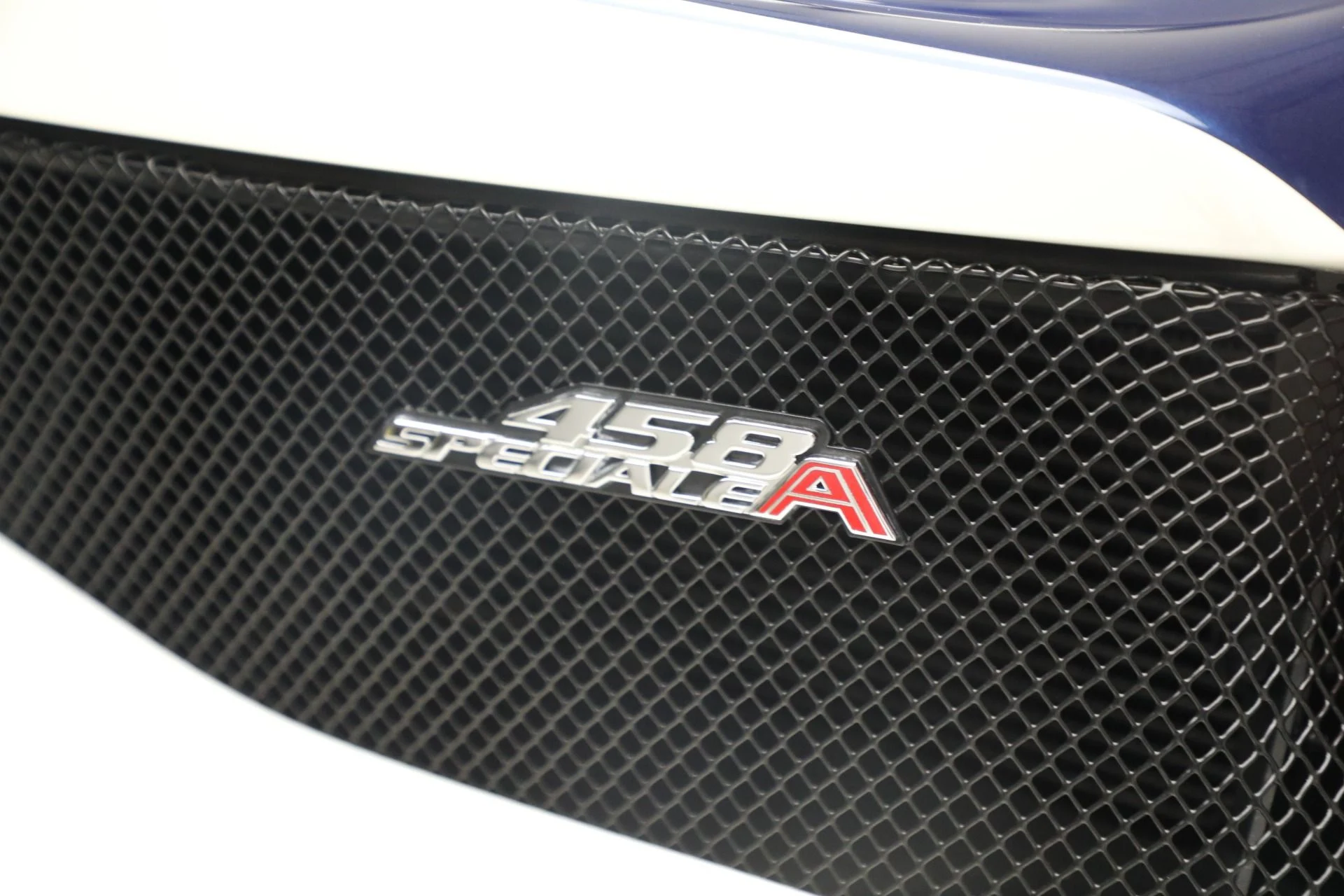 mph030_2956396711_Used_2015_Ferrari_458_Speciale_1738699258_7cfb1e2f84