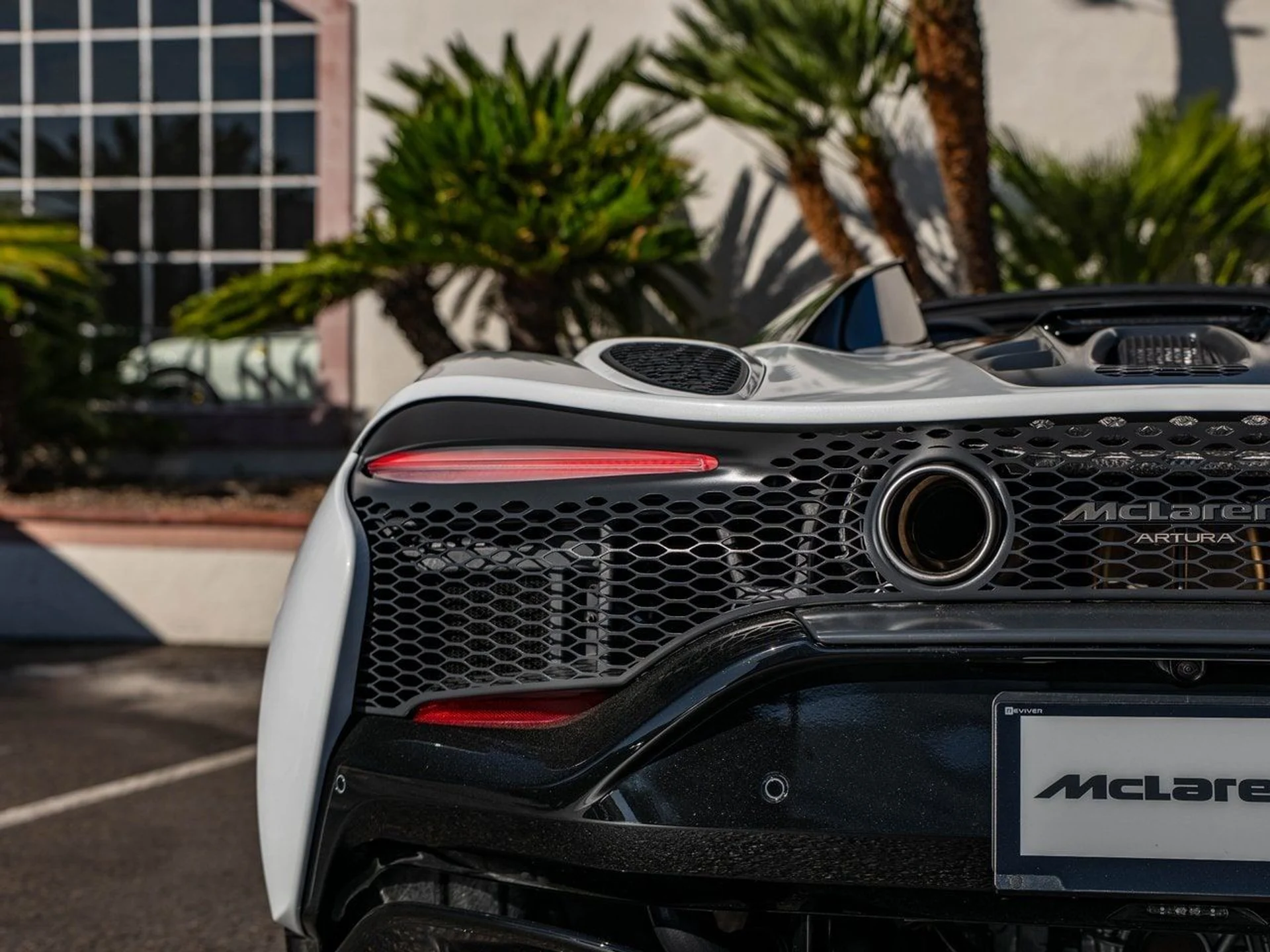 mph030_2963131057_2abfec05fa38d083a810d89c97a0fc71x_fbfdc9fdfe