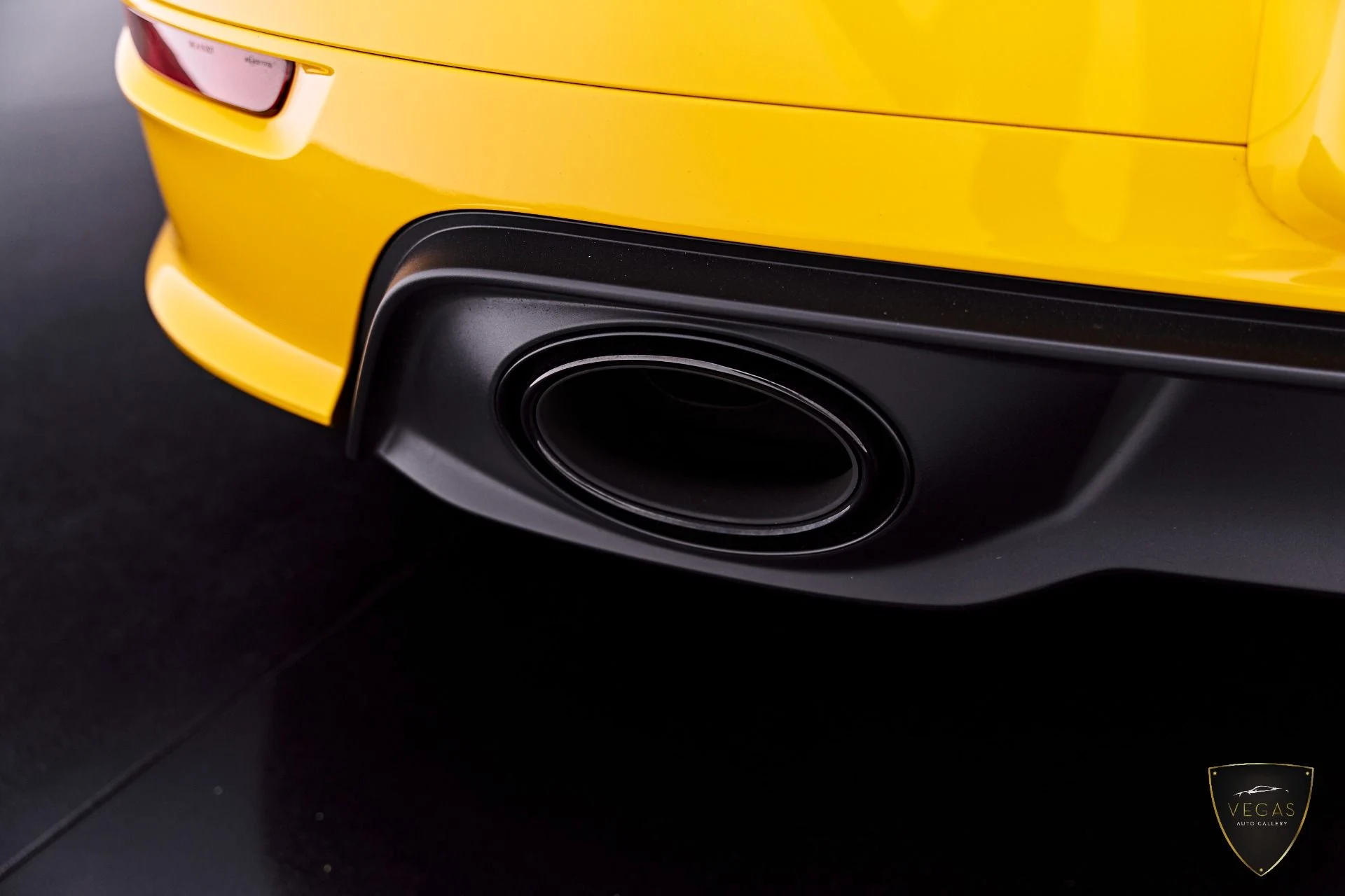 mph030_2963612854_Used_2025_Porsche_911_Carrera_1784942498_c5e70f93e6