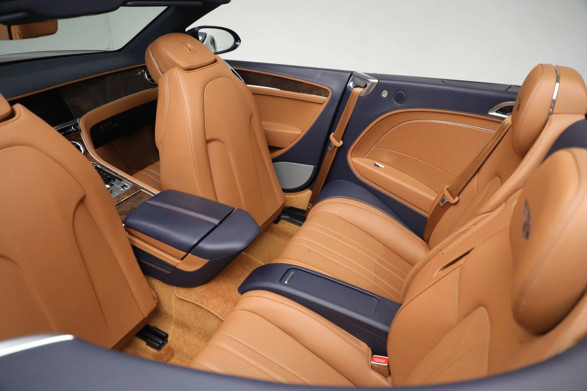 mph030_2965958554_Used_2021_Bentley_Continental_GTC_V8_82586e0b5c