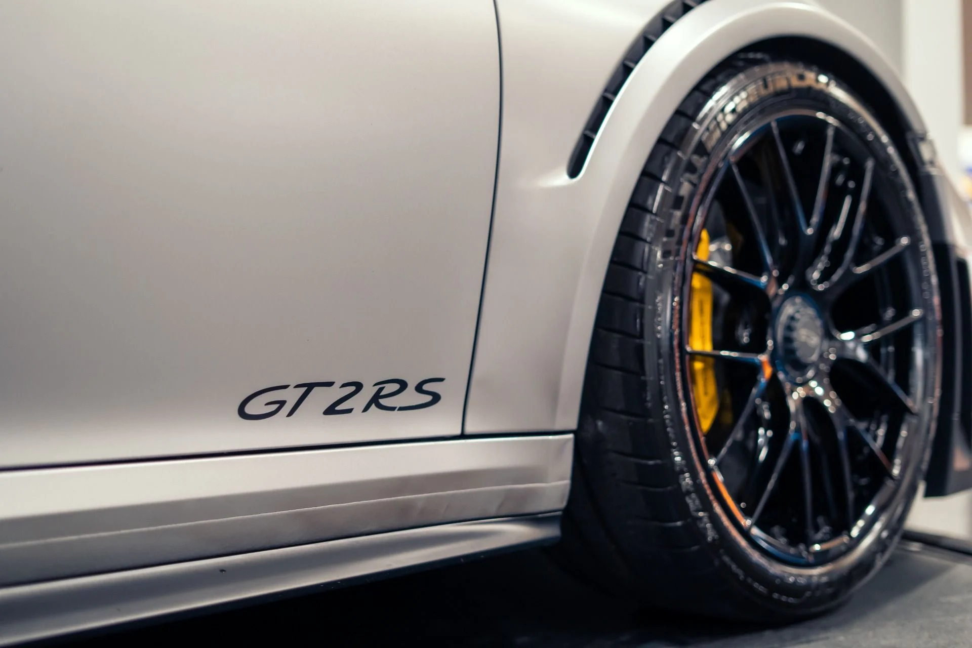 mph030_2970094464_Used_2018_Porsche_911_GT_2_RS_Weissach_Full_Stealth_PPF_1781795721_cc1bbeecfd