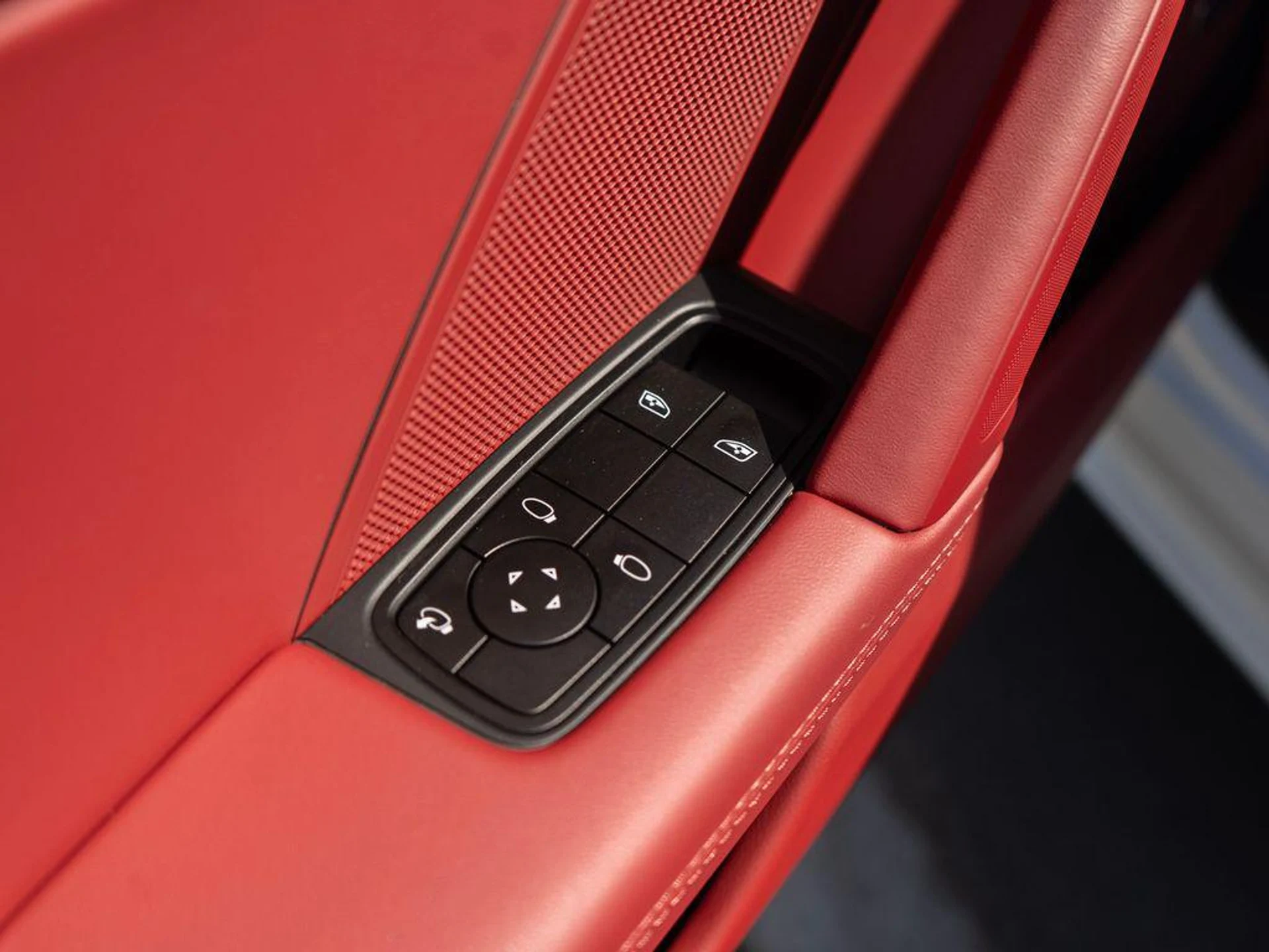 mph030_2971475017_YRE_Kskxoq_Hynn_4_Ho0_UNV_Eurj7g_f91c342fdc