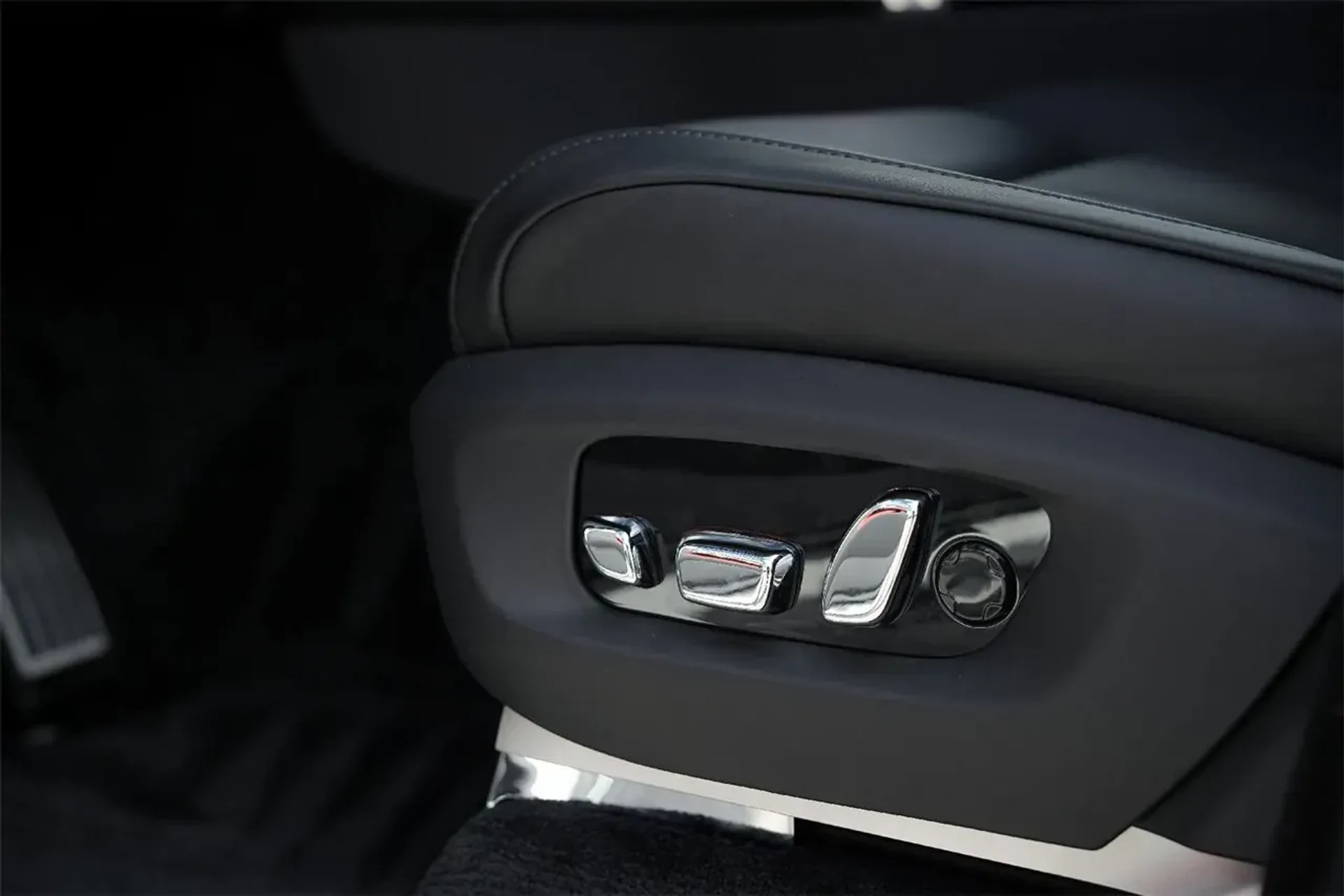 mph030_2972022714_ecde403db7b343779821cc92bd55a9dc_ac3913164c