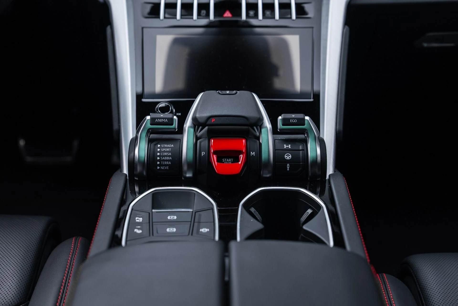 mph030_2975629620_Used_2021_Lamborghini_Urus_1764807750_72612e6e3b