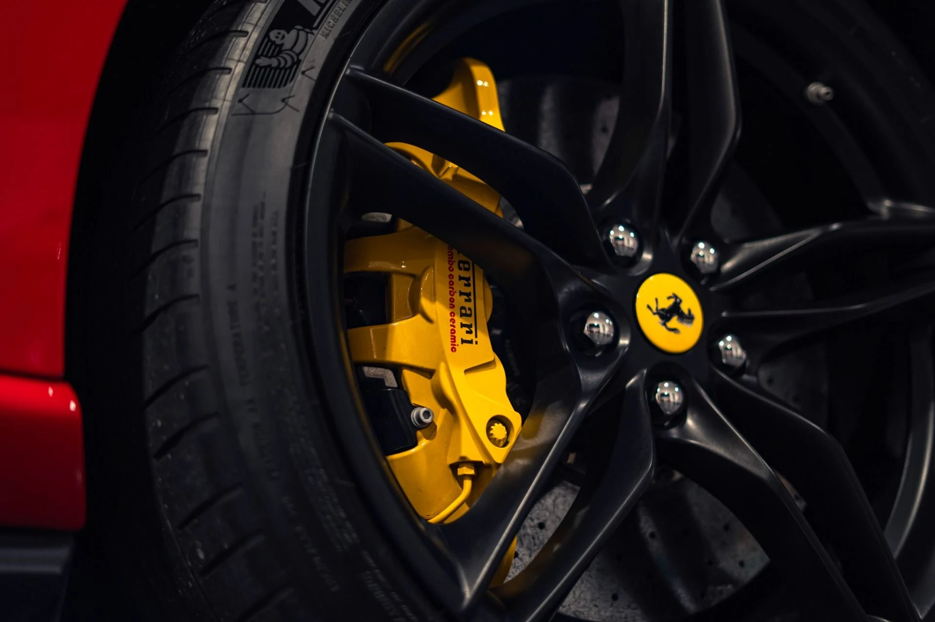 mph030_297640898_Used_2020_Ferrari_812_Superfast_1778093212_404c4df2c8
