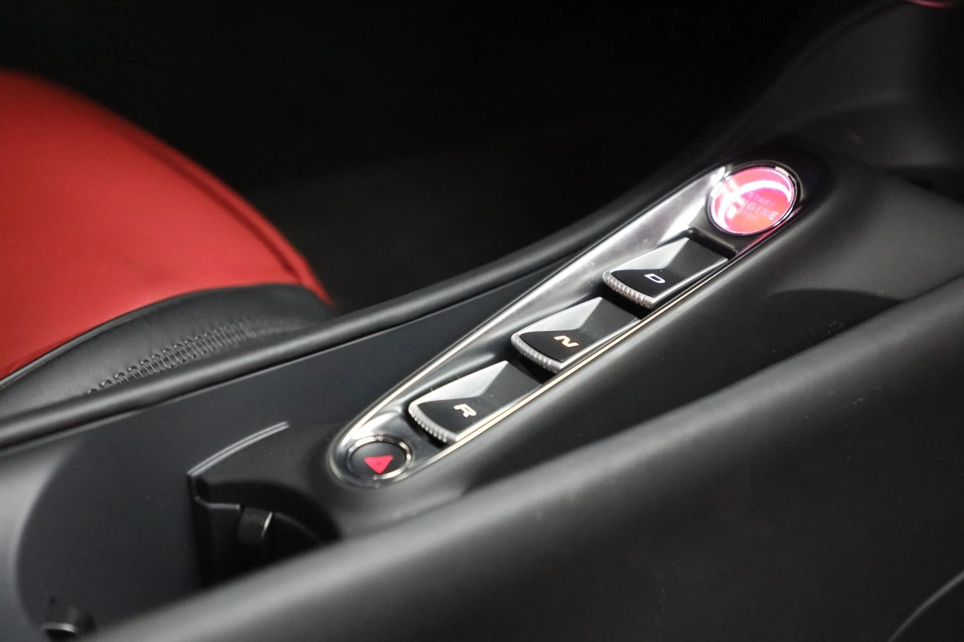 mph030_2979828358_Used_2023_Mc_Laren_Artura_Tech_Lux_db175dcffe