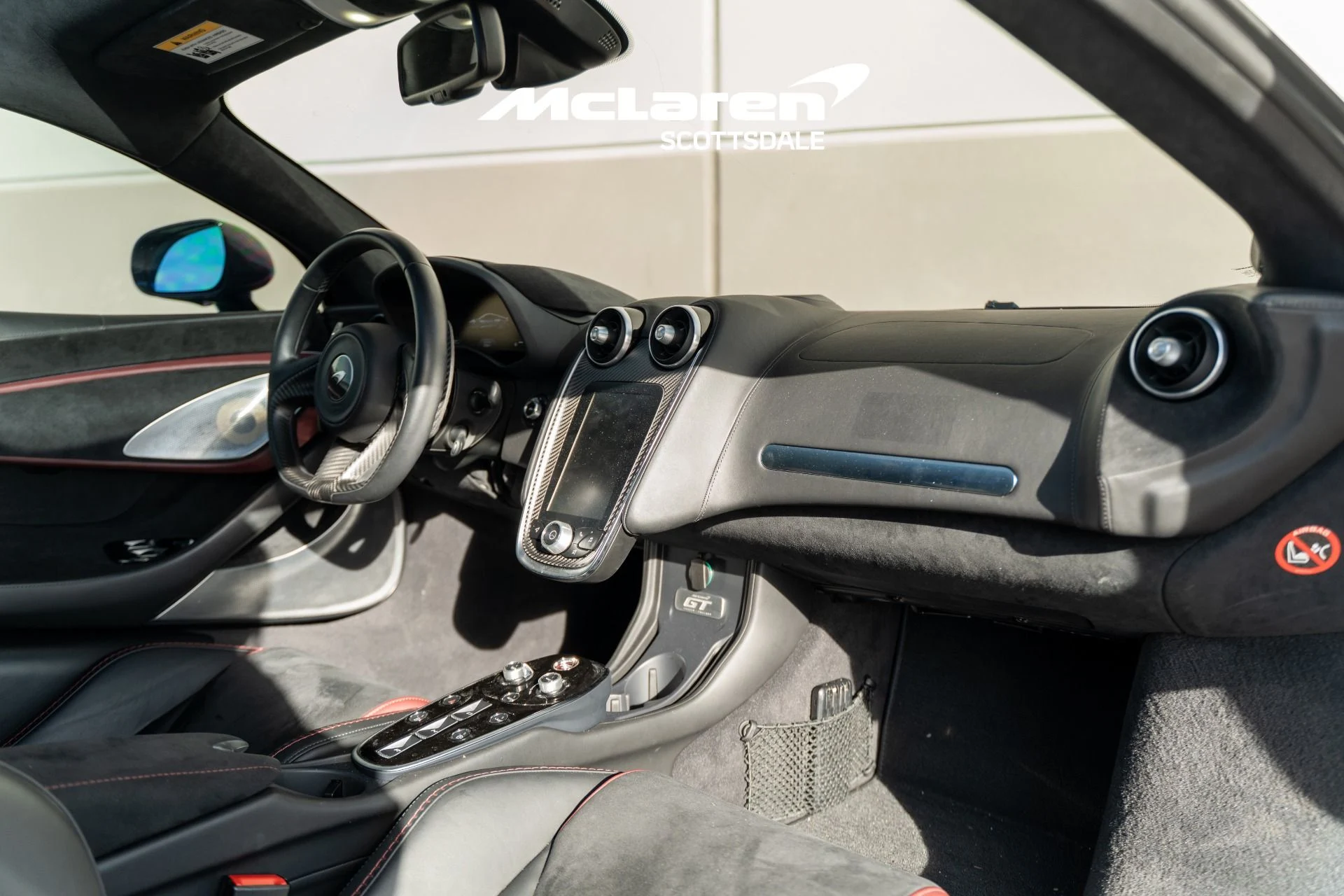 mph030_2982575751_Used_2023_MCLAREN_GT_1766275464_3a98142f9d