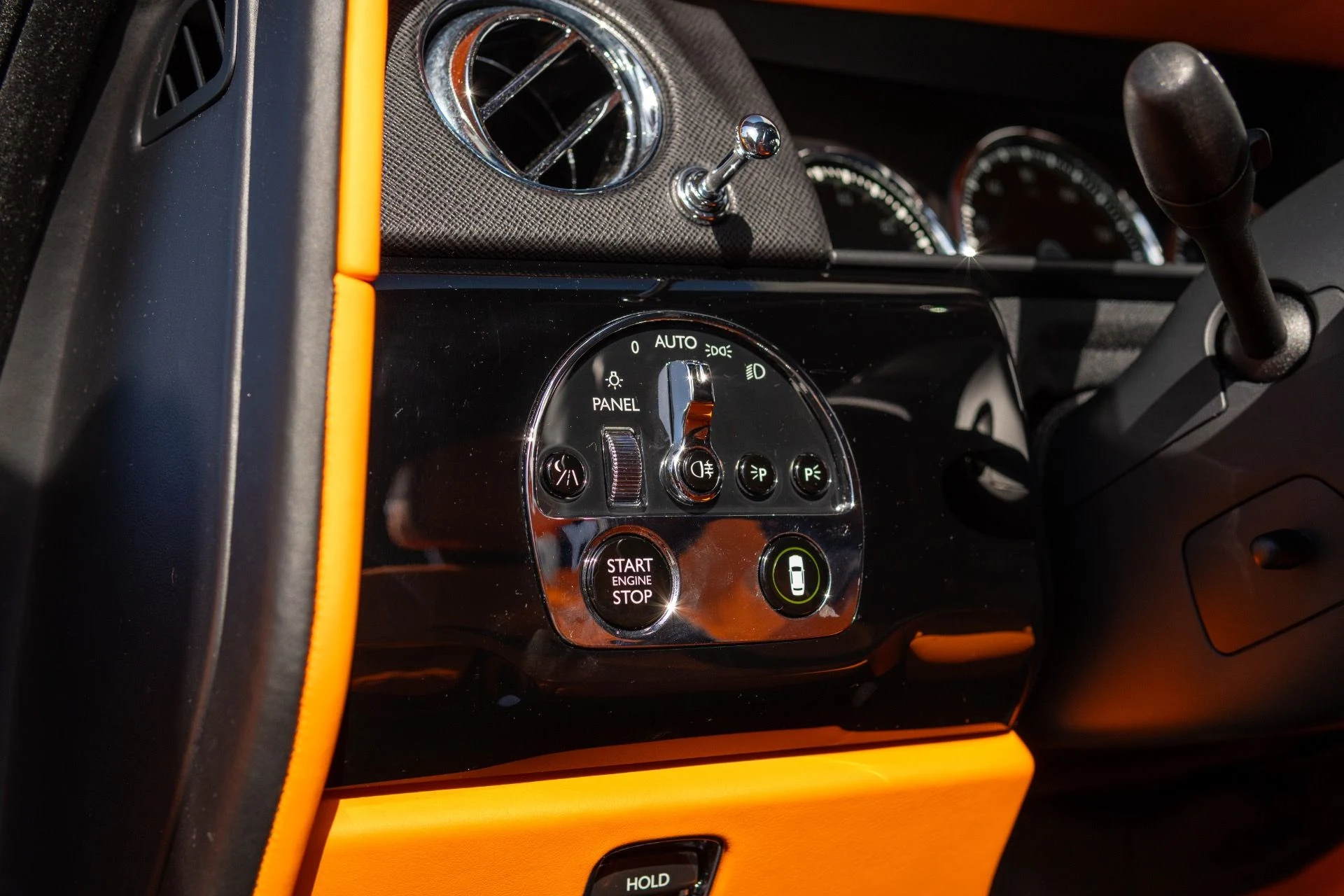 mph030_2985161733_Used_2019_Rolls_Royce_Cullinan_1769627245_c8ea28ccfd