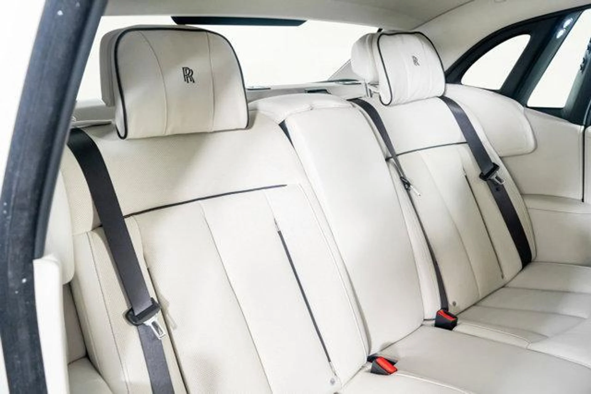 mph030_2985398961_Ic6_Om_BC_9yasq_Lgw_N_Xr1_VDWY_Dv_Q8_7a233d3a61