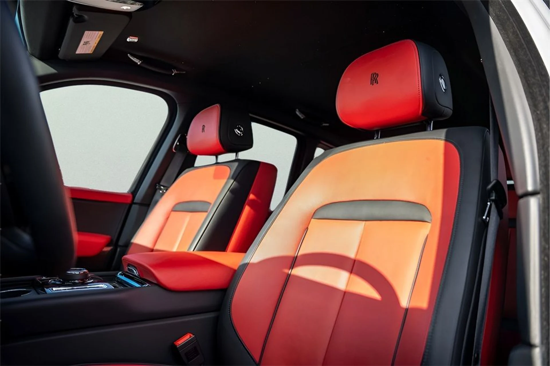 mph030_2988499494_image_31_d2198aae35