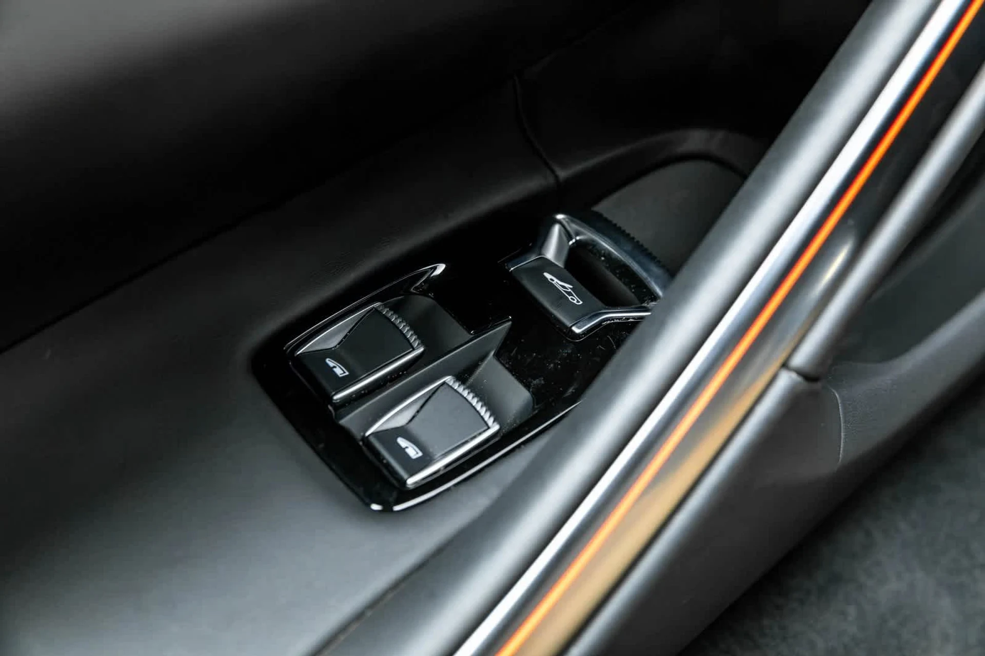 mph030_2994059208_31_05c0aeb9d8