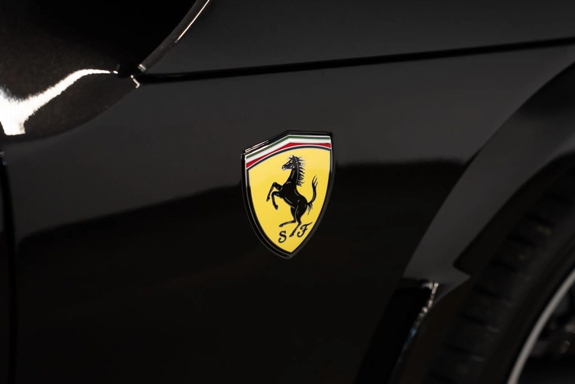 mph030_2994937178_ferrari_purosangue_2025_jpg_v_1778083630_d7fbaf29d3