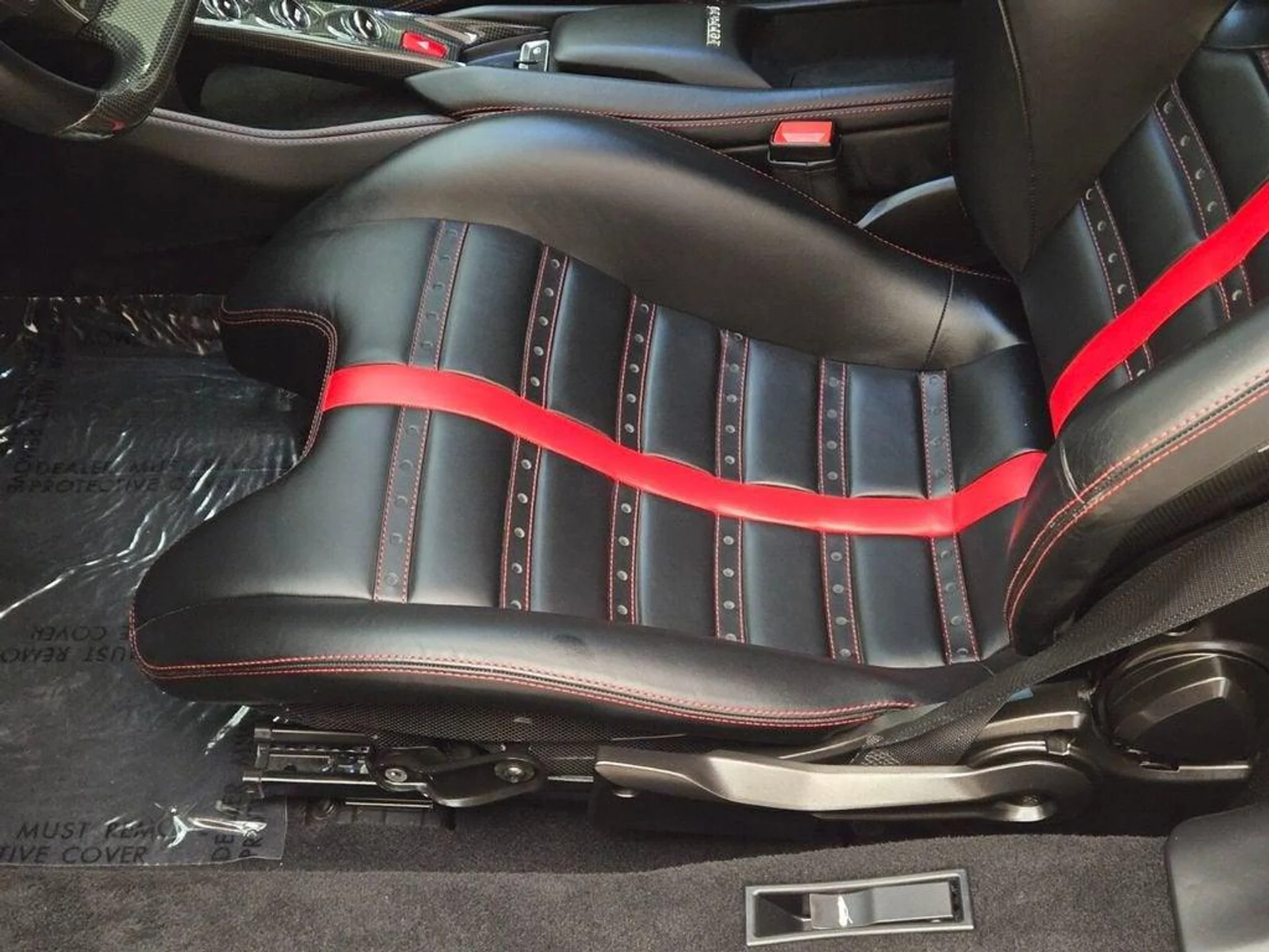 mph030_2995577240_Used_2020_Ferrari_F8_Tributo_1775896816_35f4d2ecd0