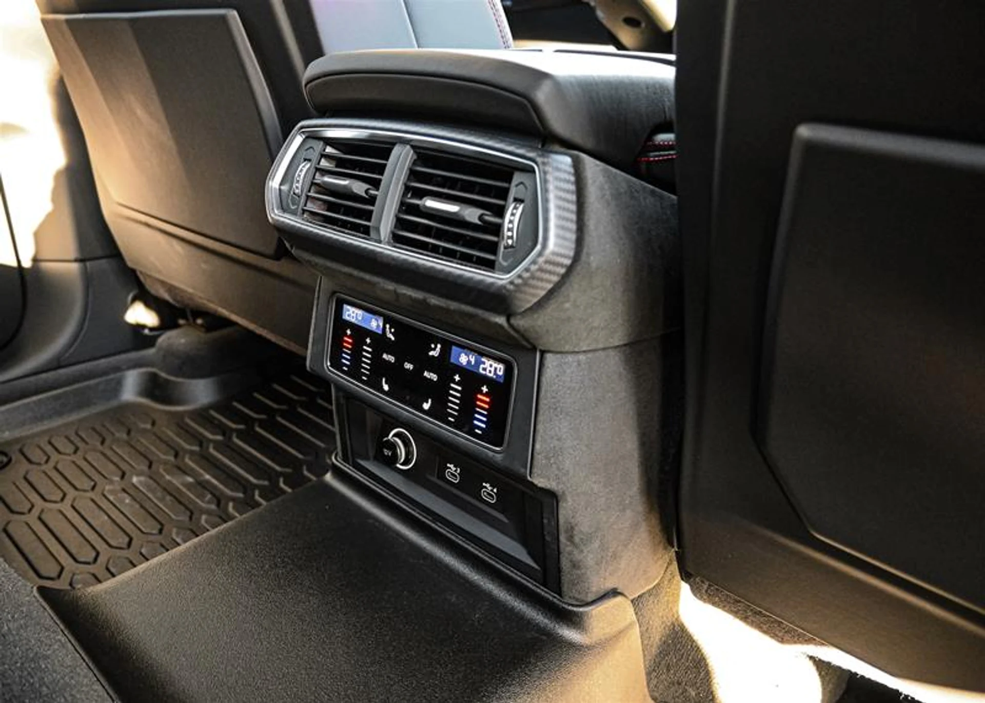 mph030_2999219767_10762108_1585029675_f42f5cdeba