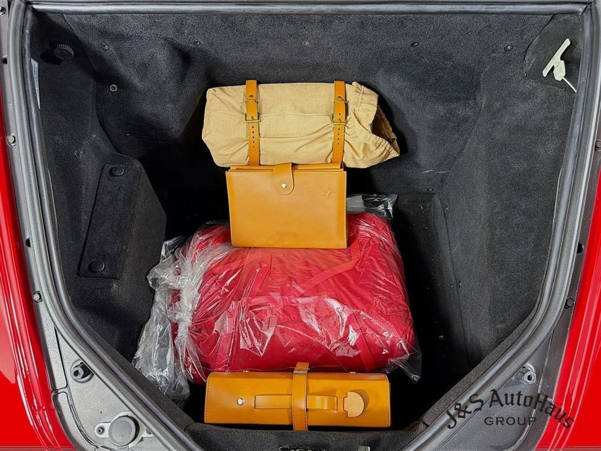 mph030_300134015_hqq5rdnpoeoqyrc95nzjl7z8v4ab_28fa2e05e4