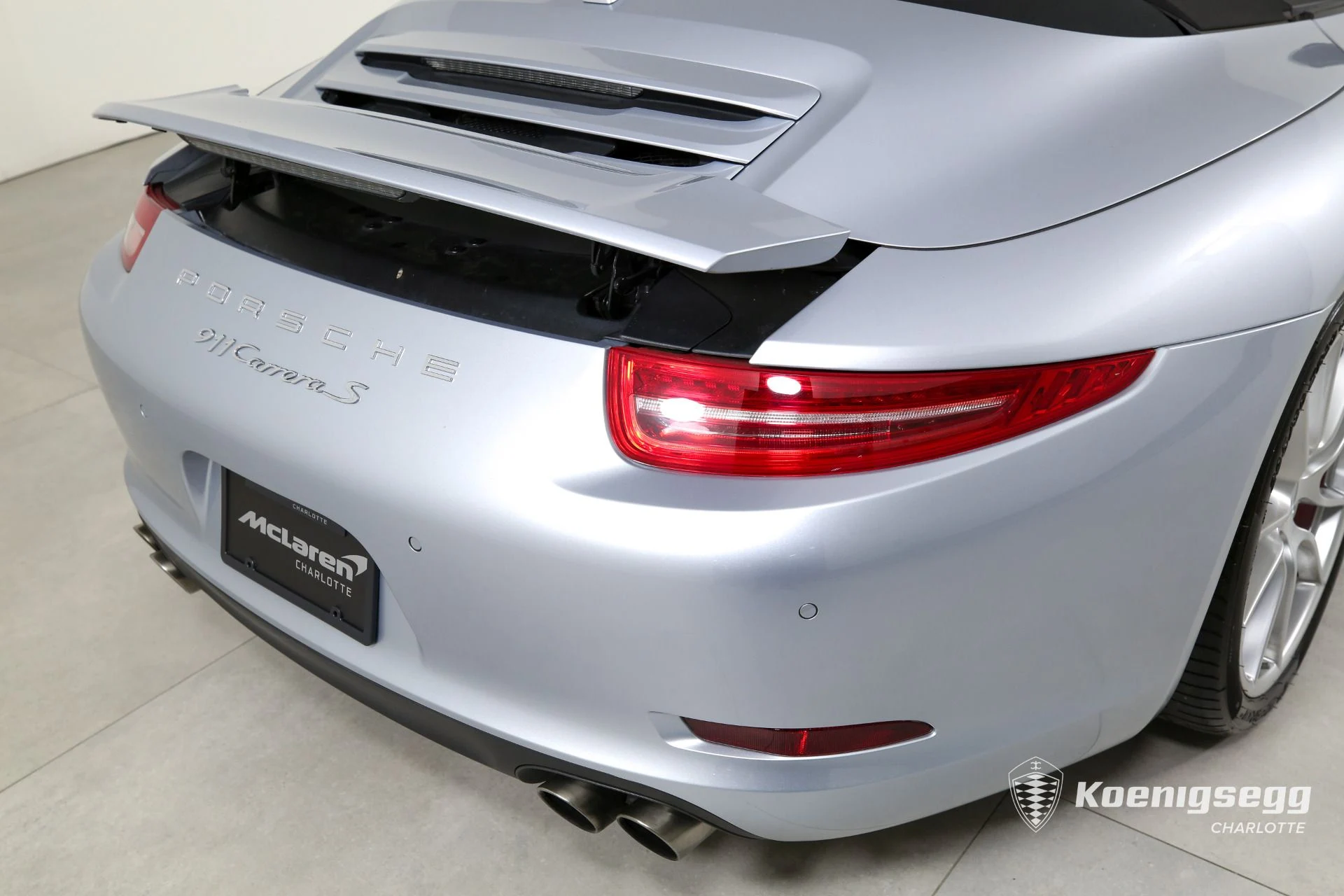mph030_3001962877_Used_2015_Porsche_911_Carrera_S_1706289966_dcb995e4f8