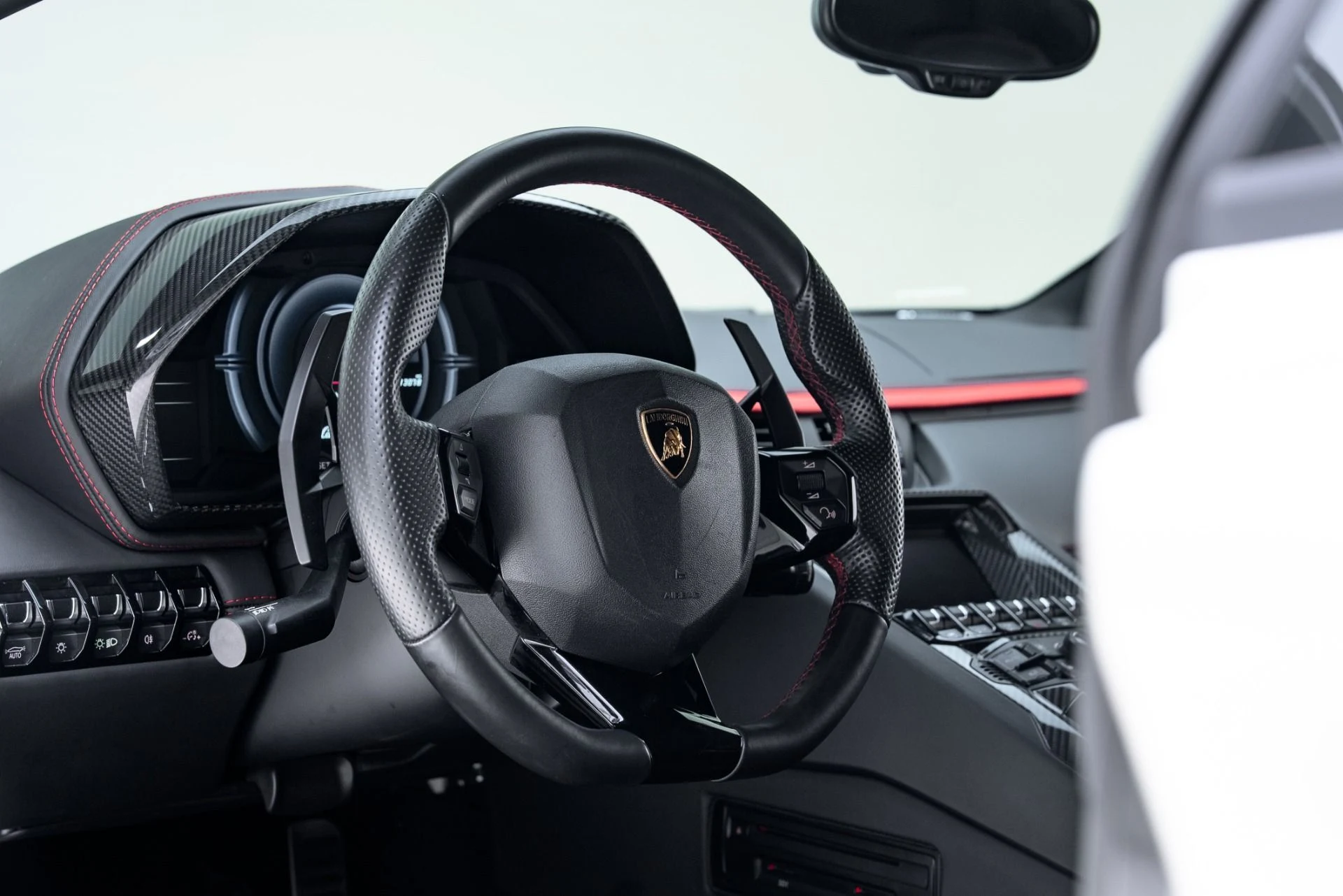 mph030_300332129_Used_2017_Lamborghini_Aventador_LP_740_4_S_1775604663_eaed9cd6cb