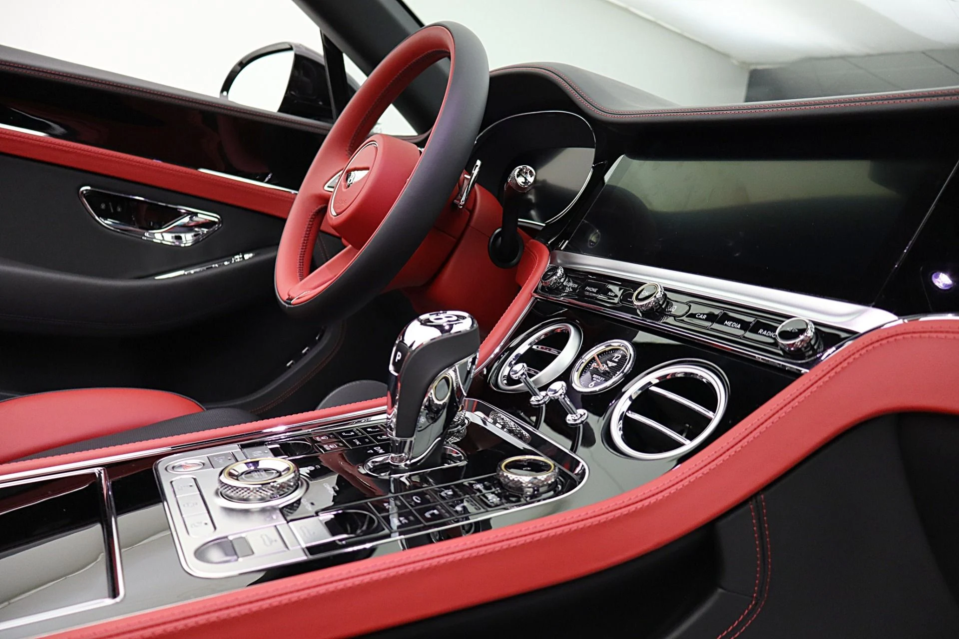 mph030_302481552_New_2026_Bentley_Continental_accc600a66