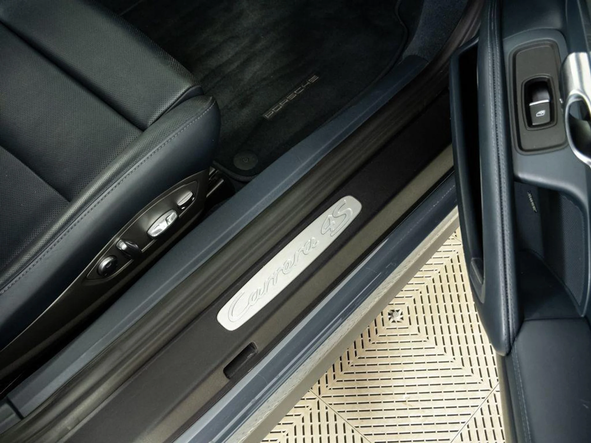 mph030_3026735433_VU_Mlzq35_O7o_N8_W_Lotpp21zxr34_E_d672c7c672