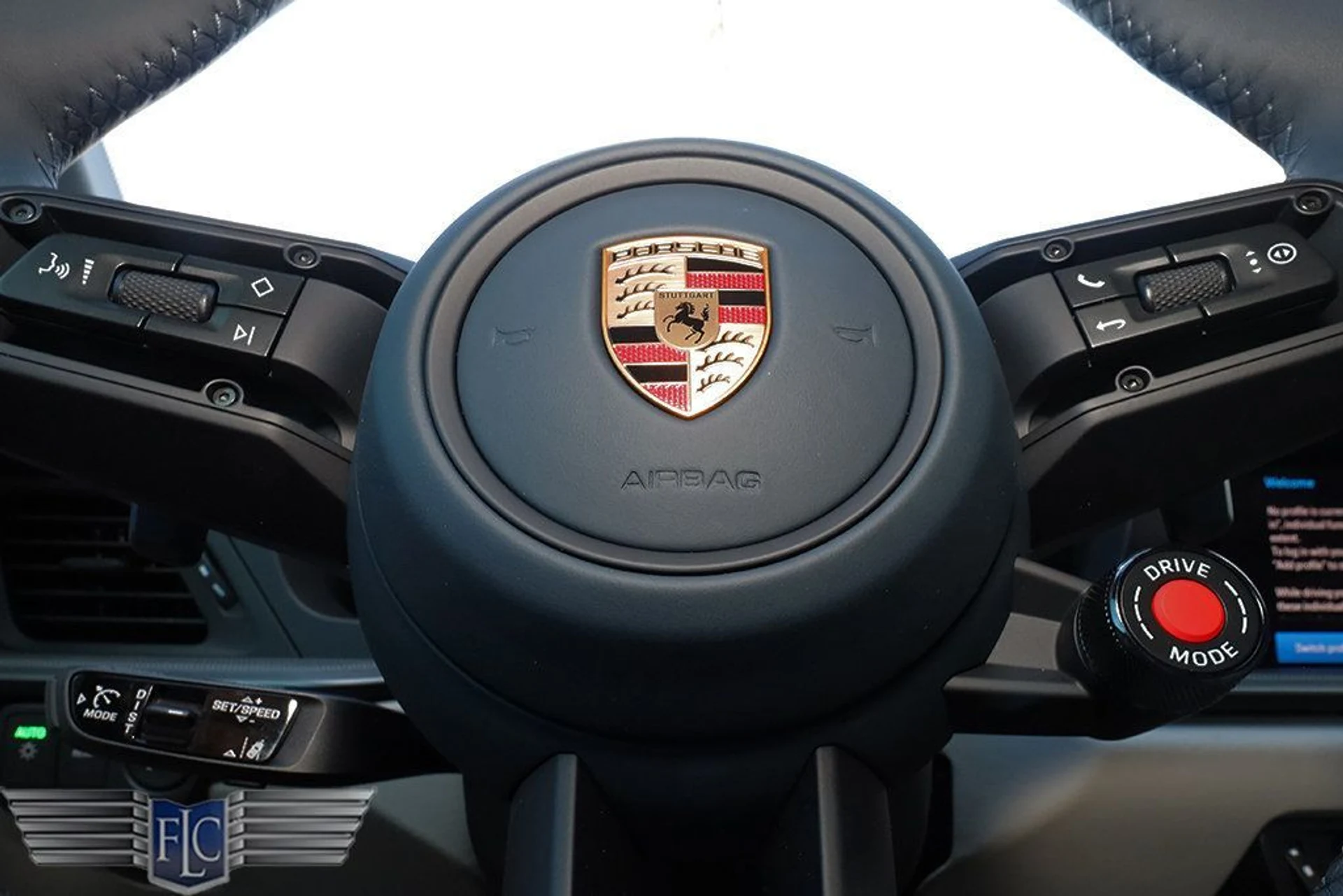 mph030_3036297548_used_2026_porsche_911_targa4s_6305_22995044_31_1024_1352cc5310