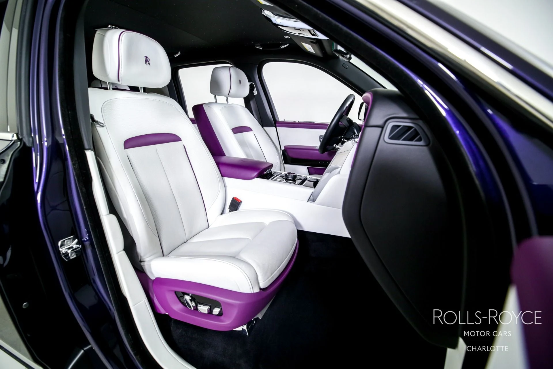 mph030_3037113590_Used_2023_Rolls_Royce_Cullinan_1742248268_f04323077e