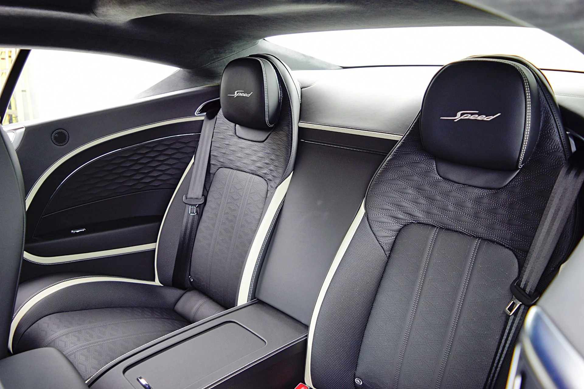 mph030_3047409630_Used_2025_Bentley_Continental_GT_Speed_LEASE_OPTIONS_AVAILABLE_7314d5b962