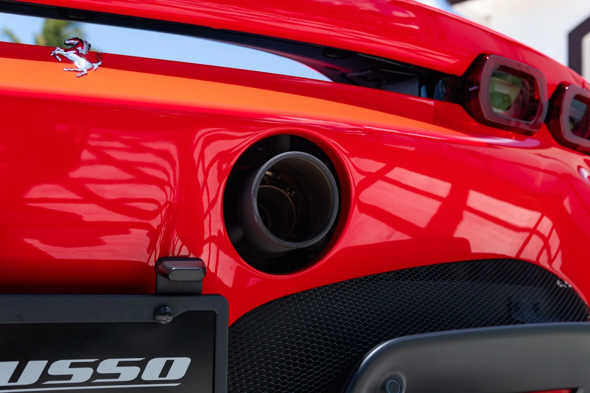 mph030_3052775060_Used_2025_Ferrari_SF_90_Spider_1779242340_43f90a0f03