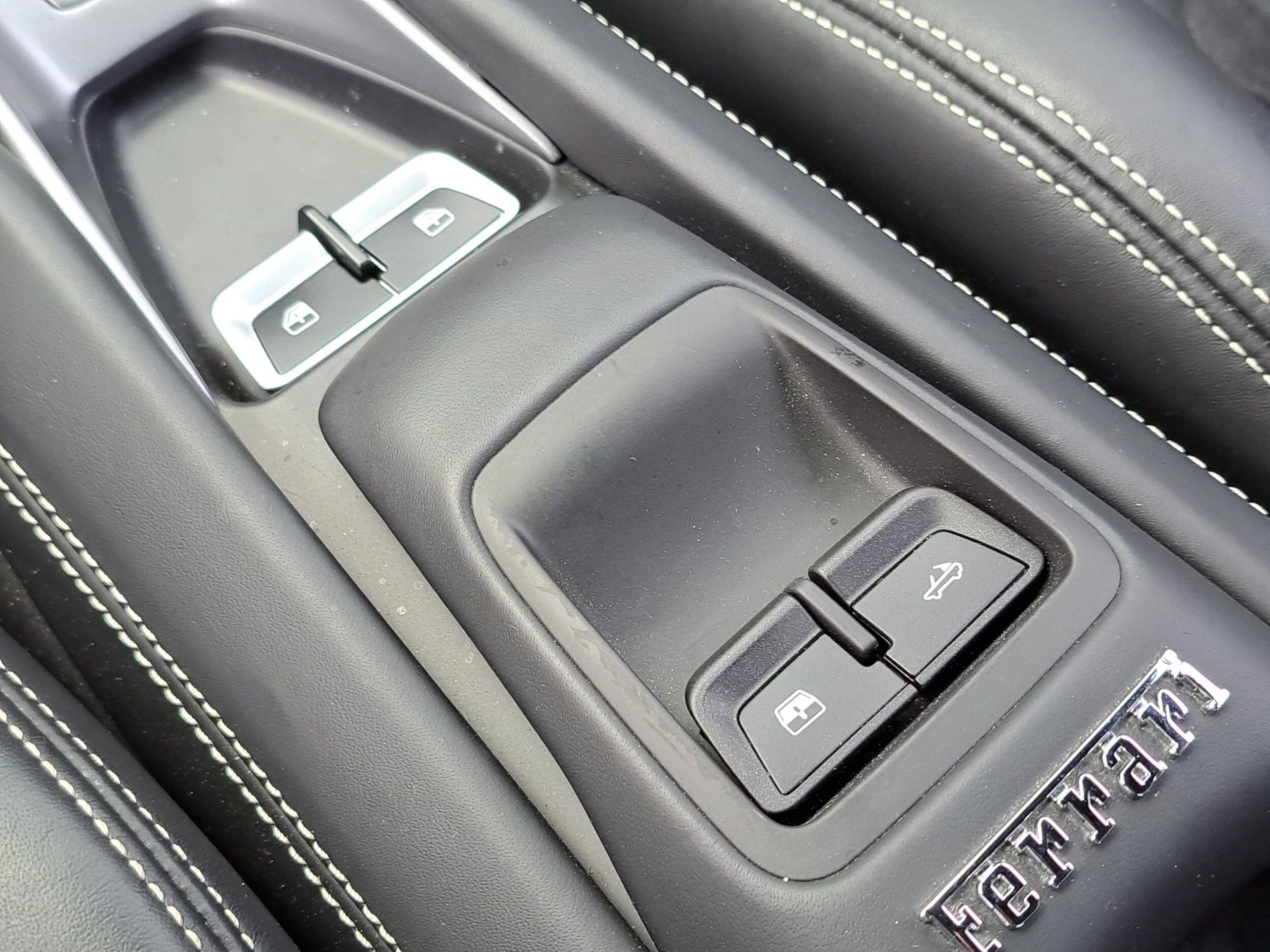 mph030_307041425_7f490265c677683ec960f2854be68ed1x_b5c4d0ecc0