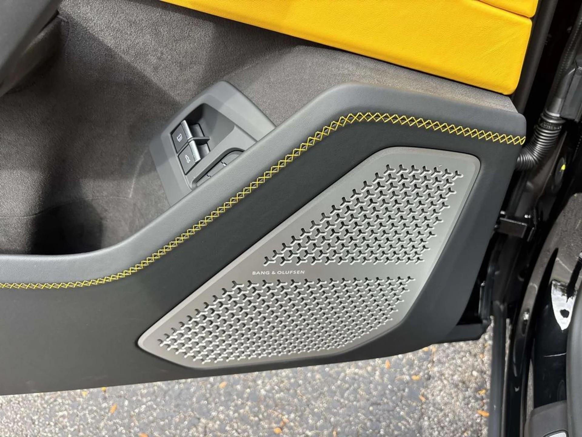 mph030_3071603052_7f0d756b91cae4298653cc74cbd96e6cx_47f4717a83