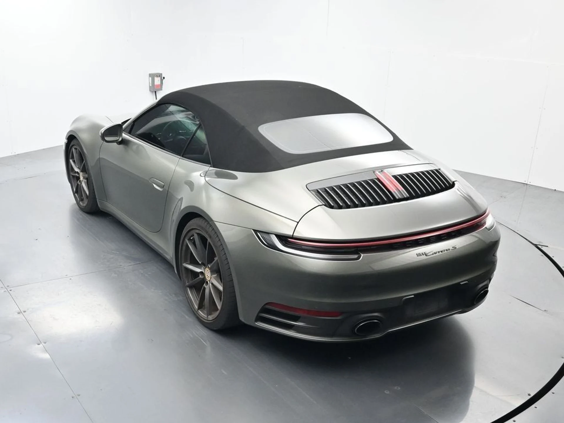 mph030_3080406968_722a847742883426e869395988bedac3_bd6947185f