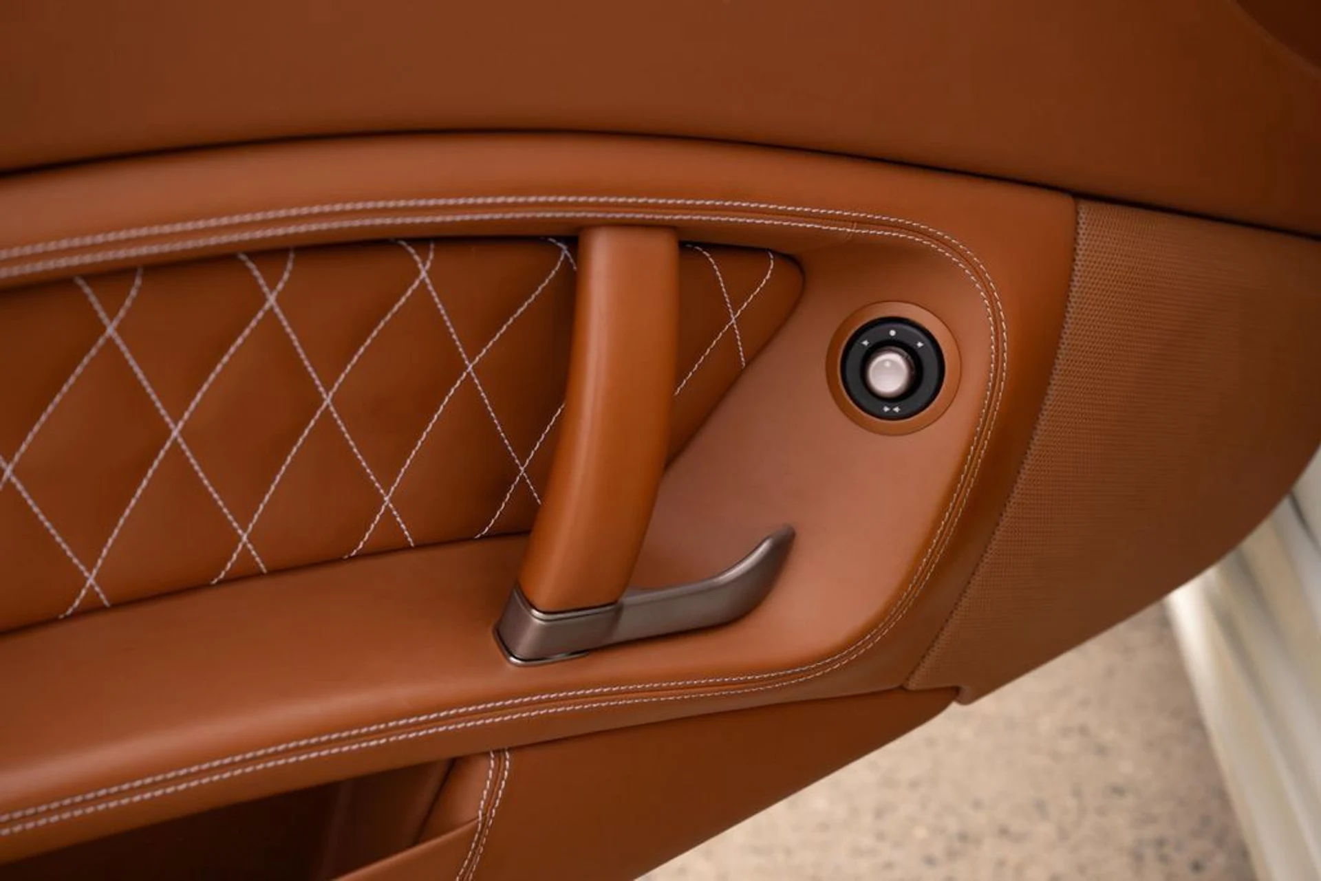 mph030_3081638874_2163caef3e1d415ca8df85a3deaae9be_5f21f4e19e