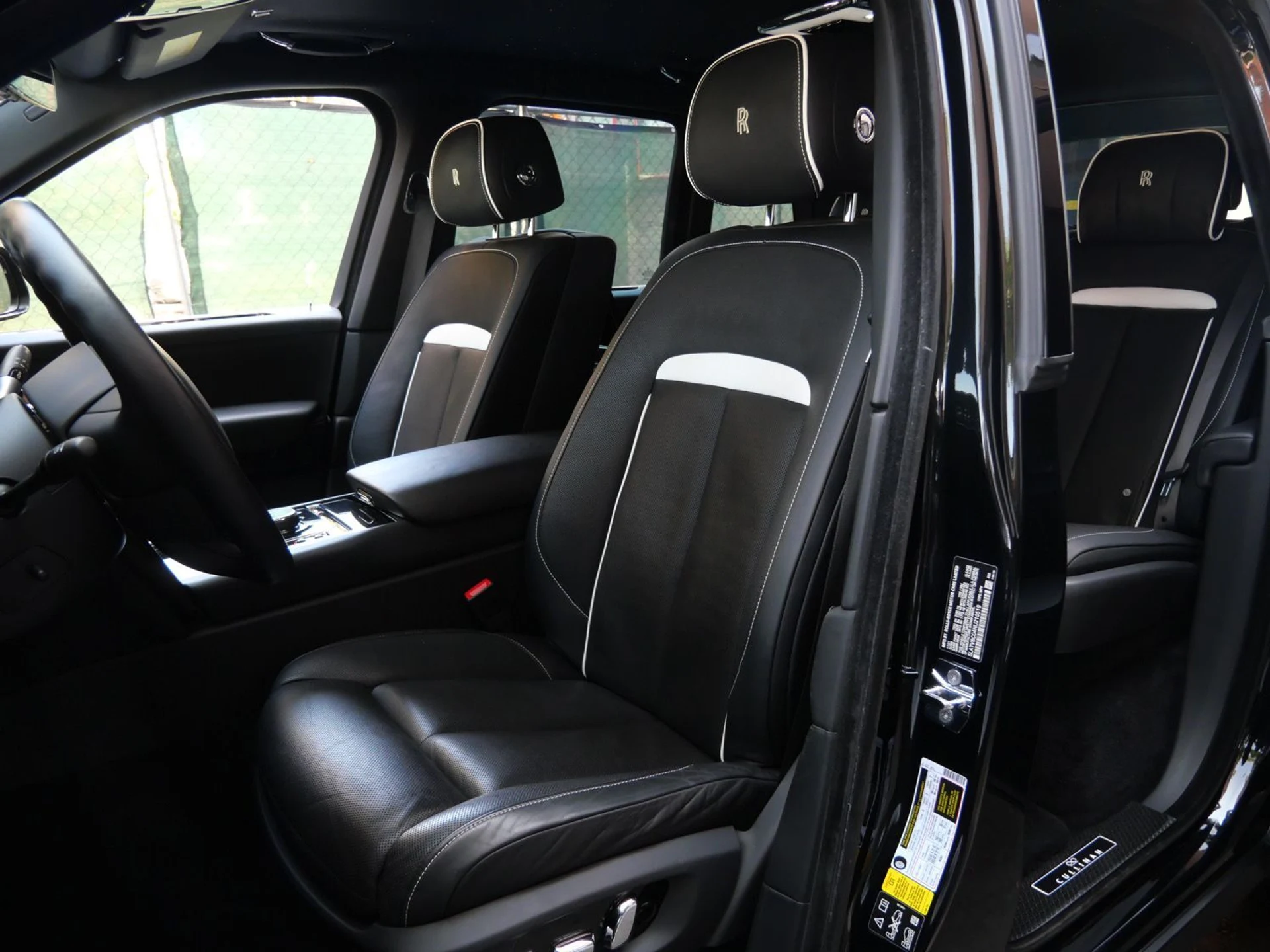 mph030_3088875825_5d15edf73bb8768c1549f24a581ada82x_d6b0cc0e72