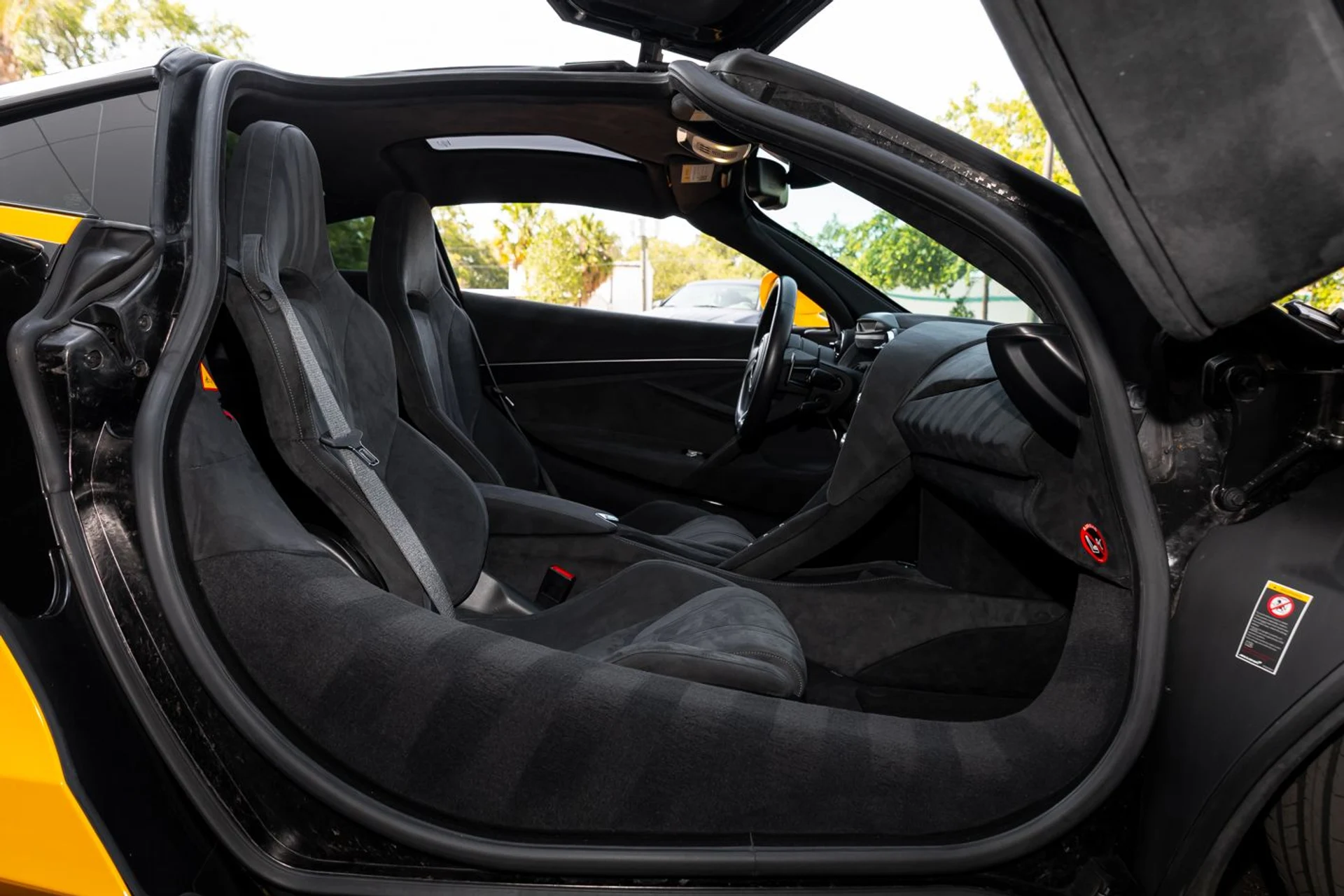 mph030_3110012068_Used_2019_Mc_Laren_720_S_41e72ef2fb
