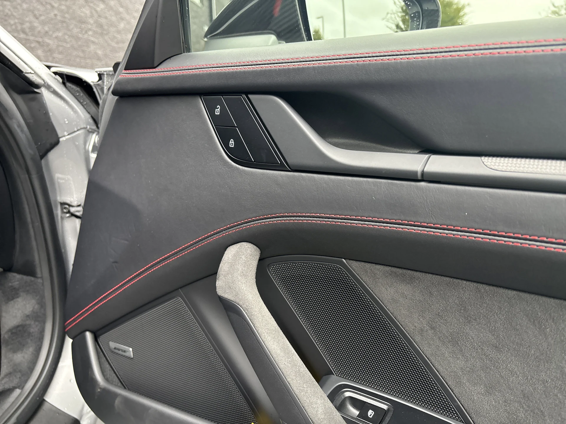 mph030_3112830152_b7876e564c9746388127e95f995ab587_bf90d064c1