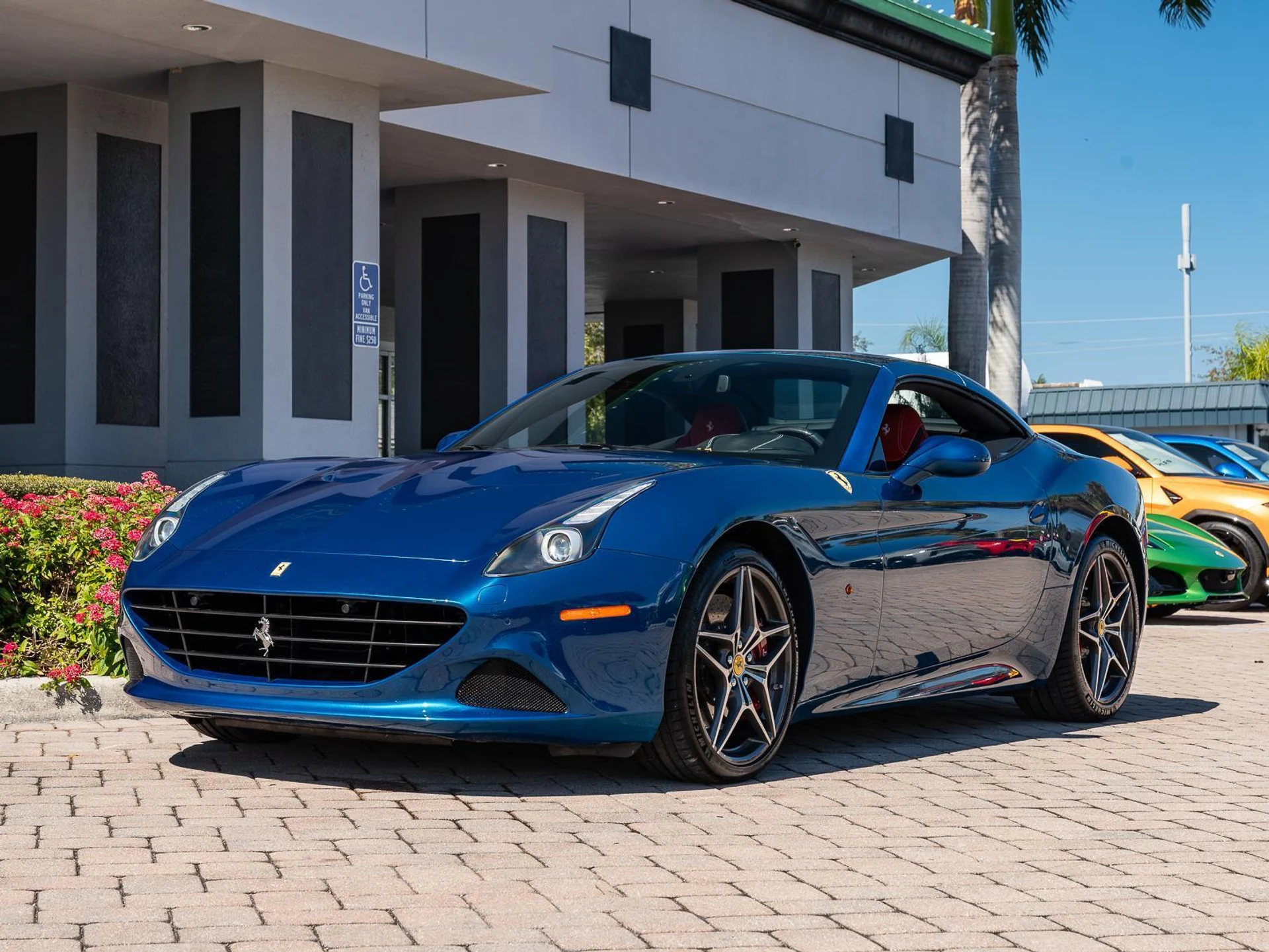 mph030_3120177467_Used_2016_Ferrari_California_T_1770806114_0cf31fffd2