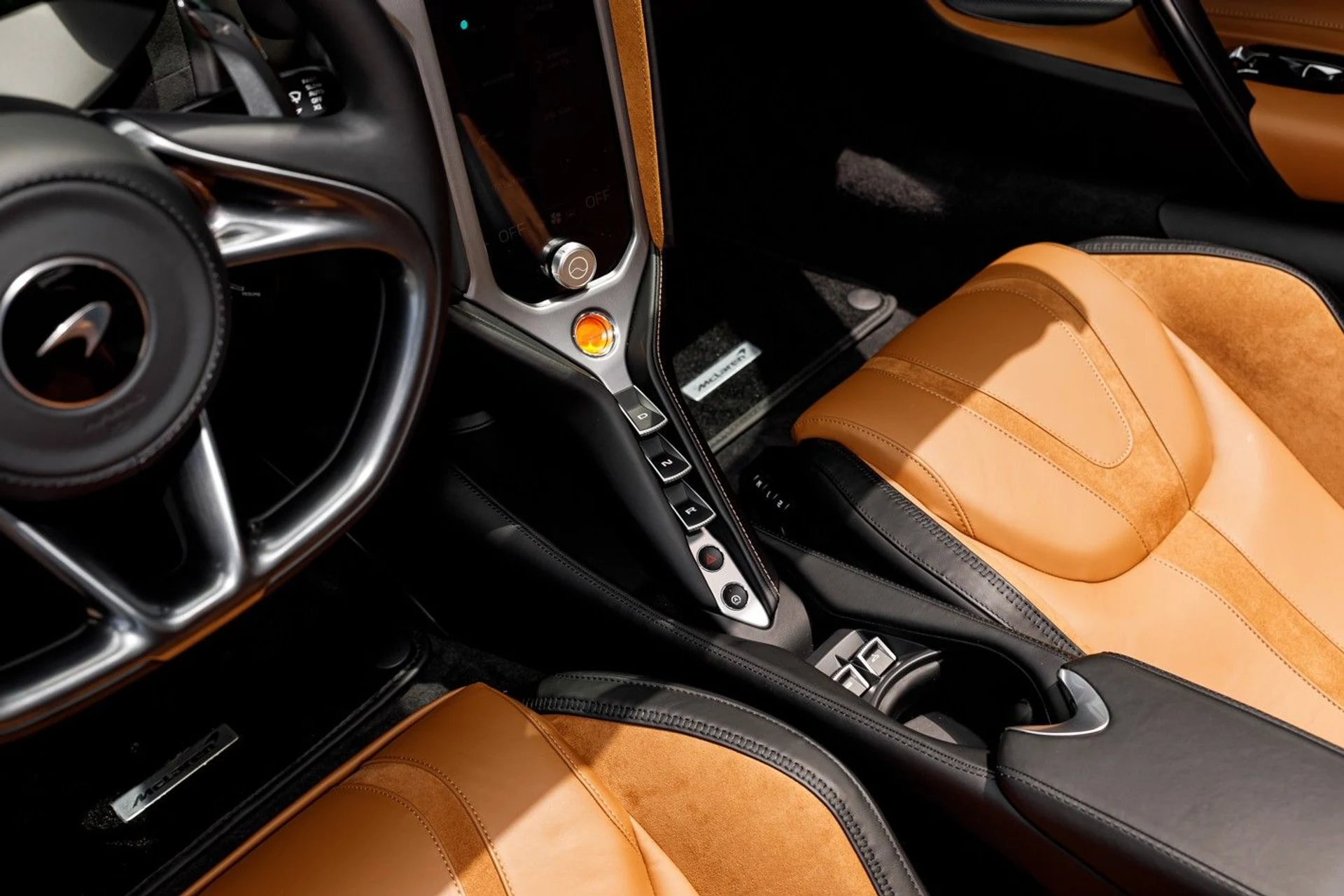 mph030_312331868_678_p31_l_f1b33053ff