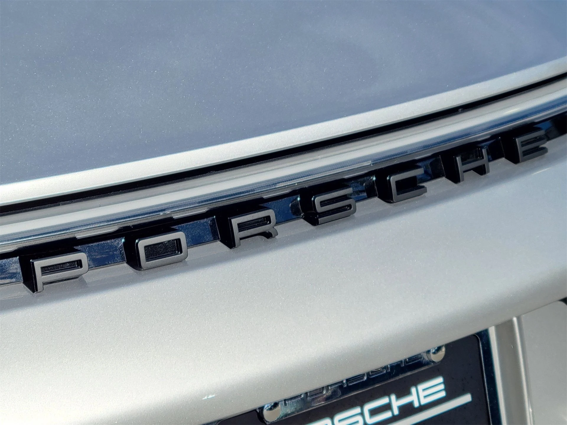 mph030_3127165399_58cb6e3bd7f04f1907a2a3a253814f38_d442d5882b