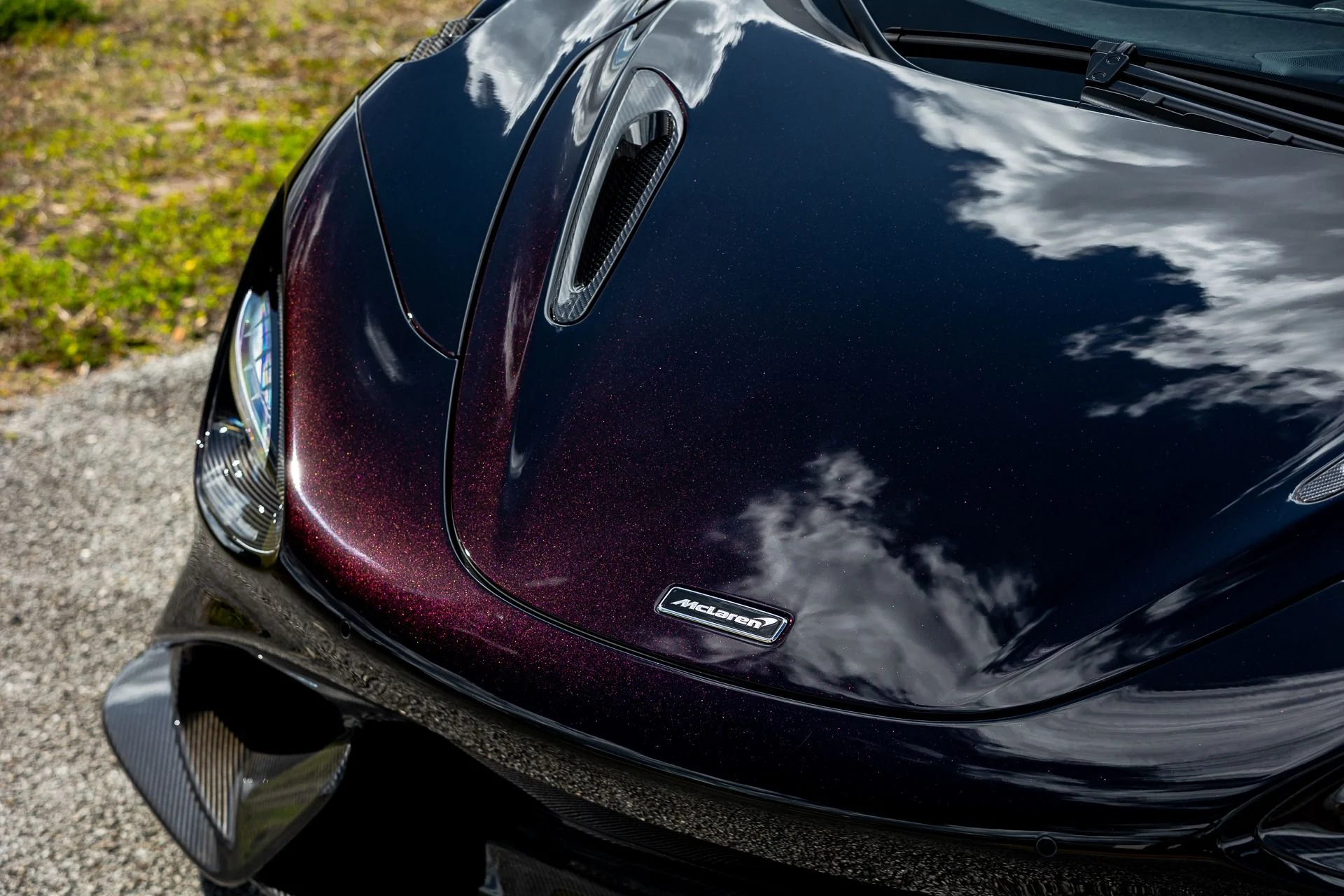 mph030_313937845_306_p31_l_55a9f55eba