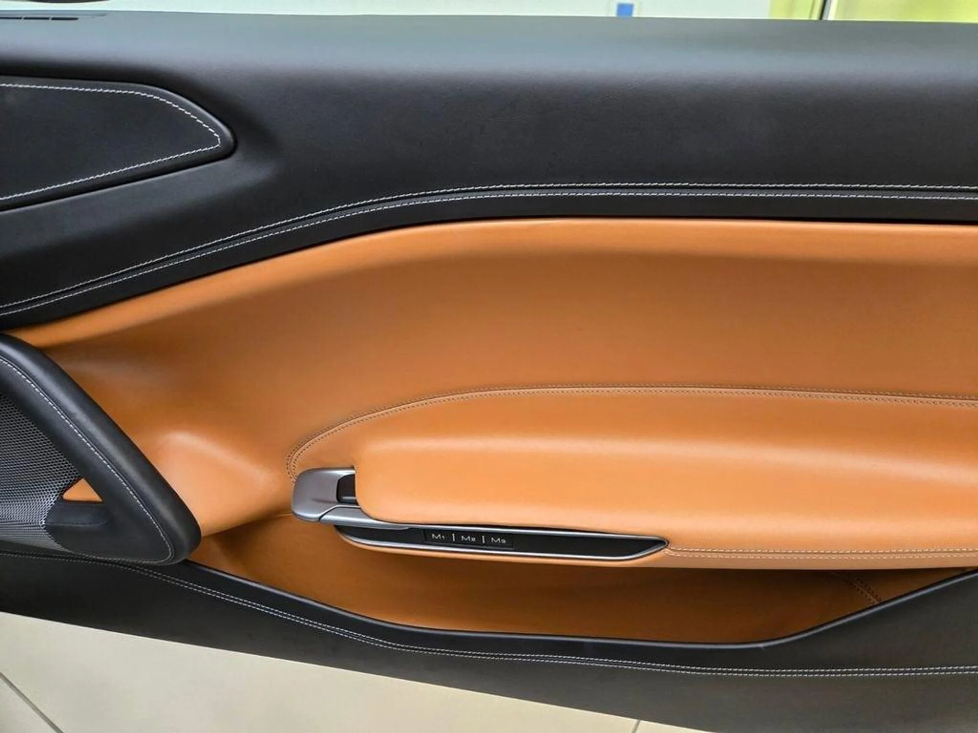 mph030_3140727257_Used_2017_Ferrari_GTC_4_Lusso_V12_1771611646_6ac1553a65