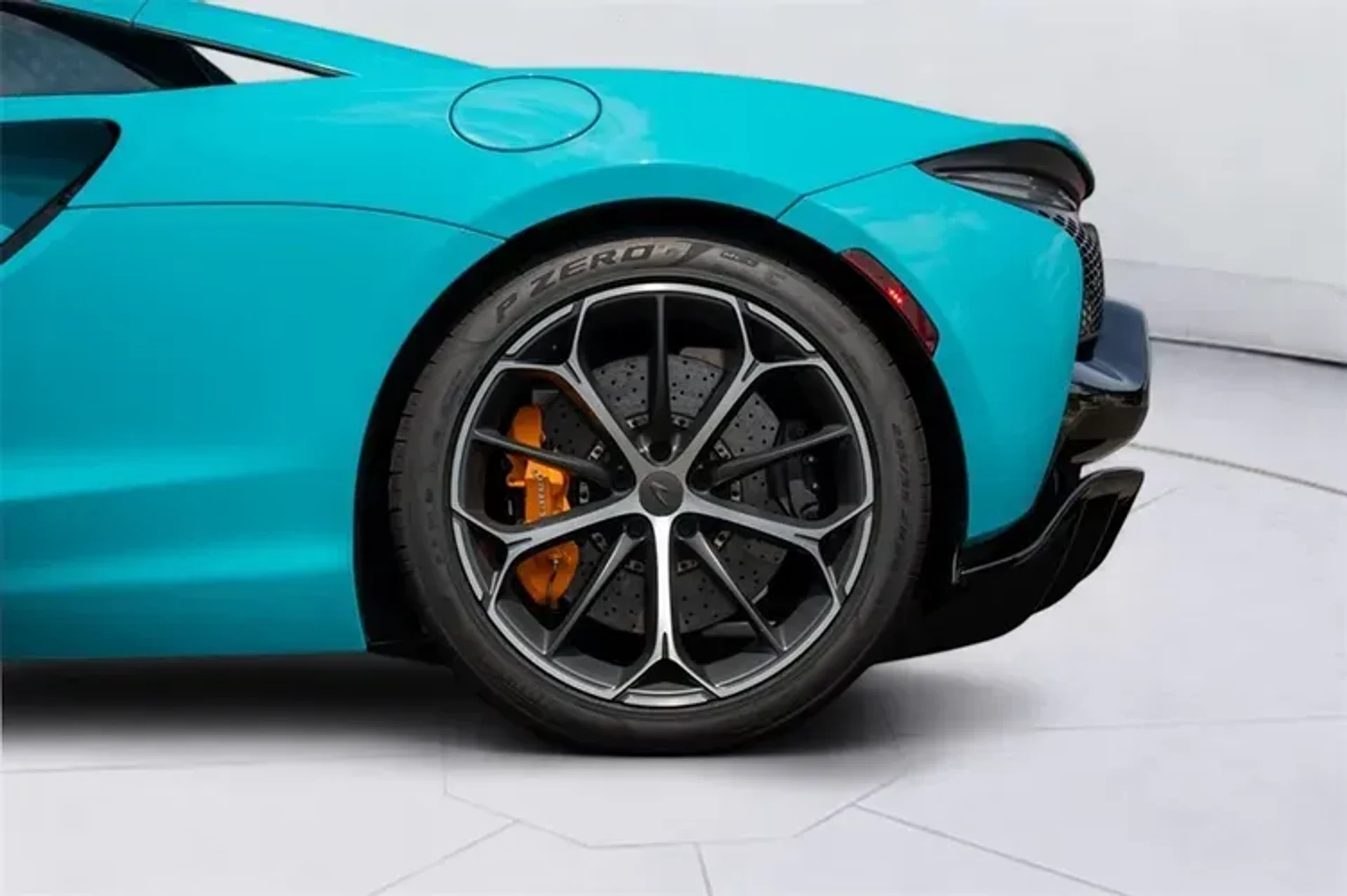 mph030_314981349_ta_GHT_6_VV_Ofd_ZCJ_It_med_dbe54b1bd8