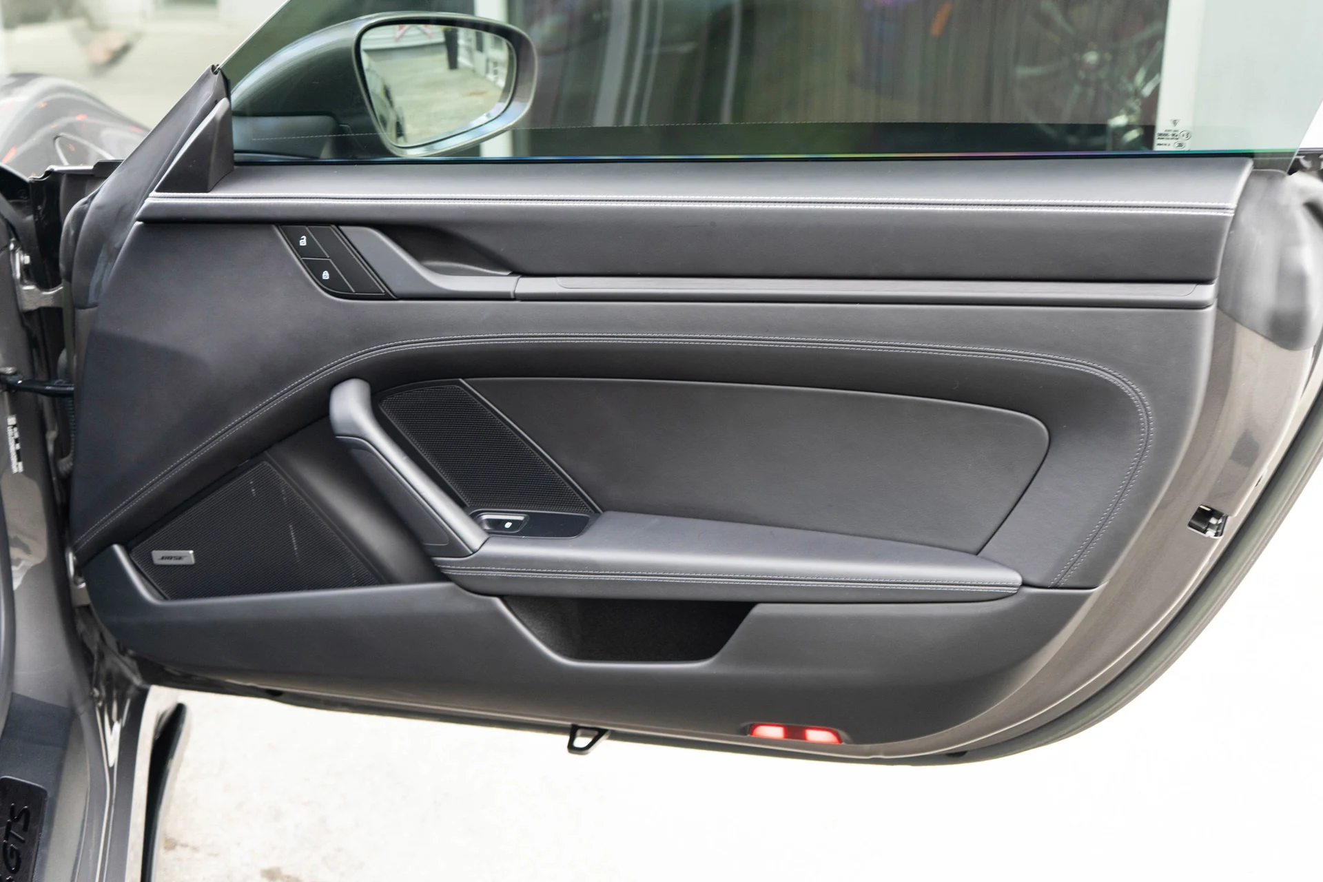 mph030_3159559795_31_375859511c