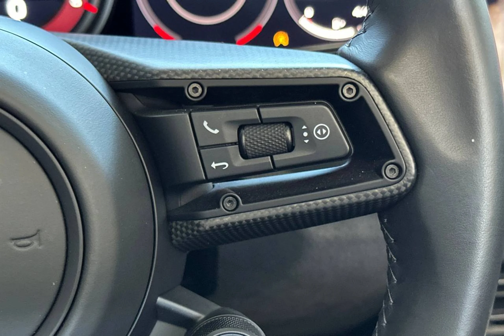 mph030_3161275428_1280_9979b45d3f