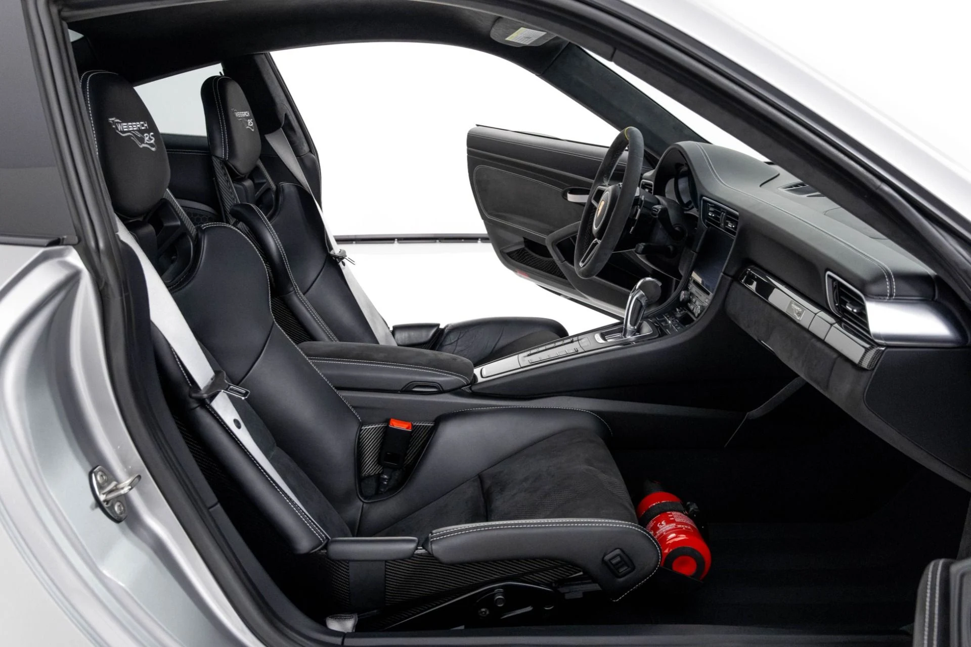 mph030_3184589385_Used_2019_Porsche_911_GT_3_RS_1761084304_5cb097cdb7