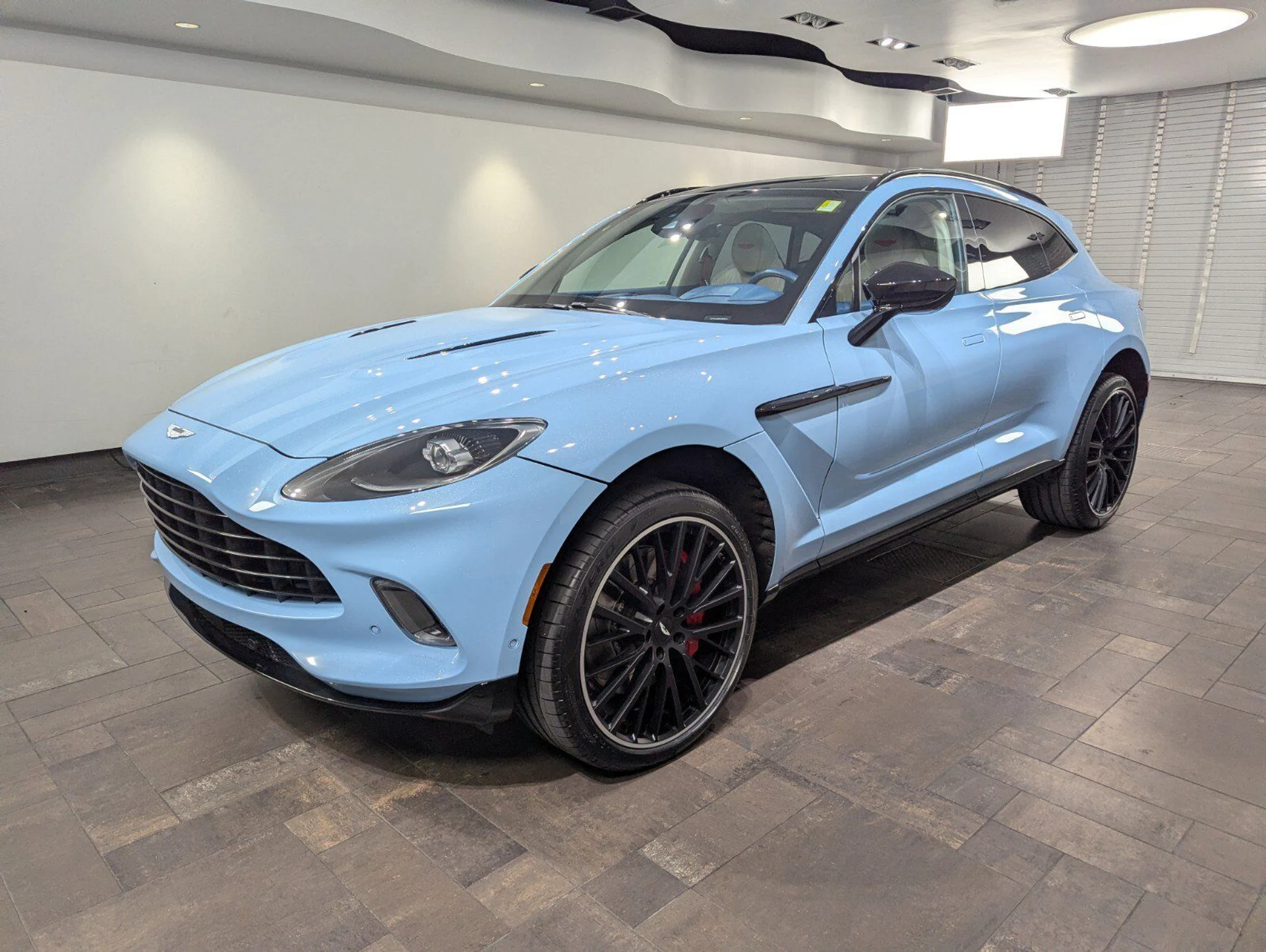 mph030_318536064_7ac6383512633d881dacbb1ced203ca4_aa9000f73a