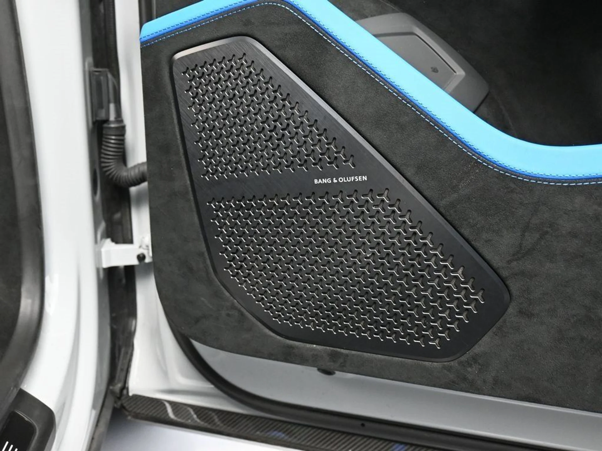 mph030_3186892570_d203176b9bbc2908fd95a80e04a57a65_a703d7b98f