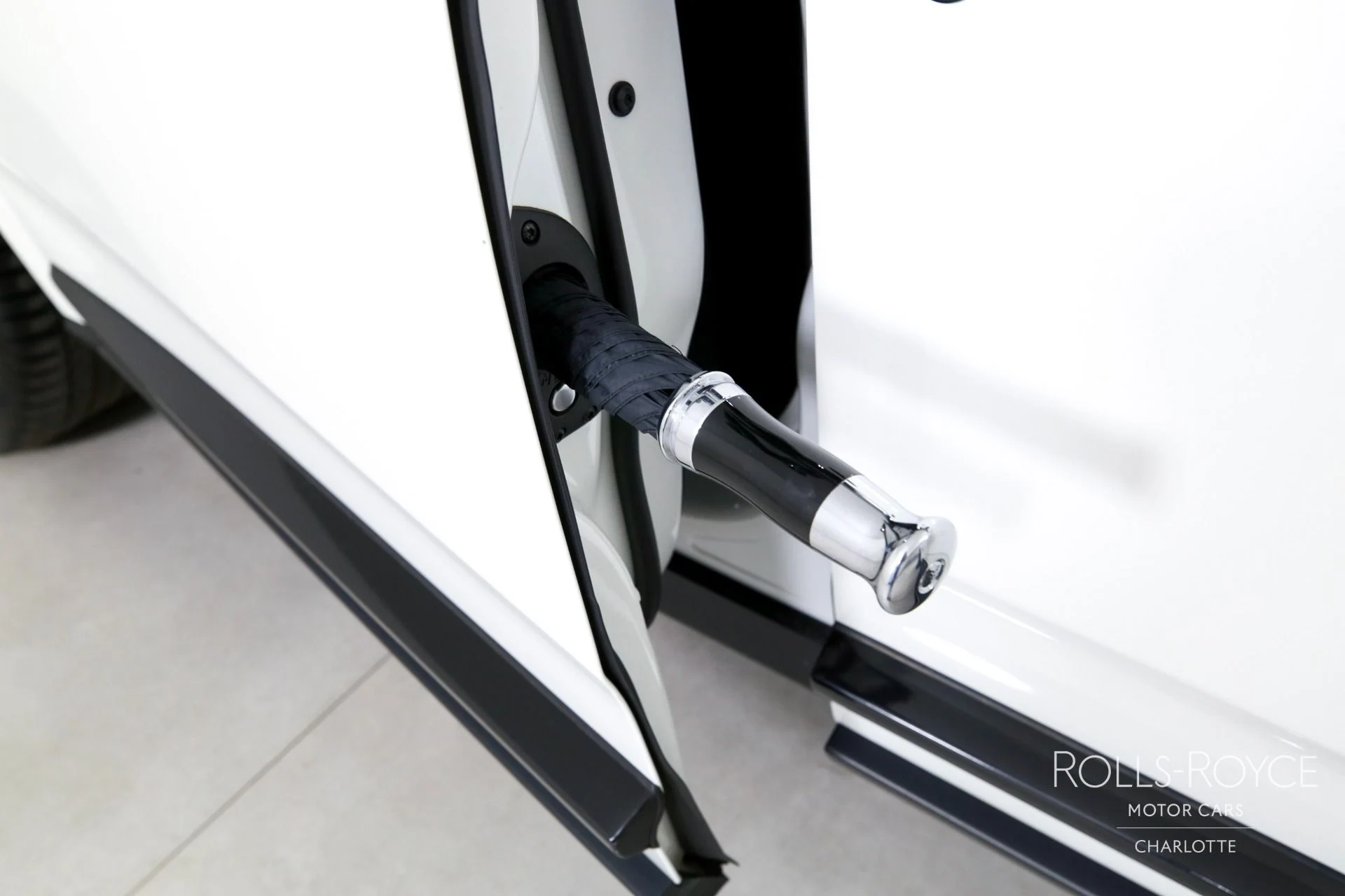 mph030_3198187012_Used_2019_Rolls_Royce_Cullinan_1771361502_6b857e045a